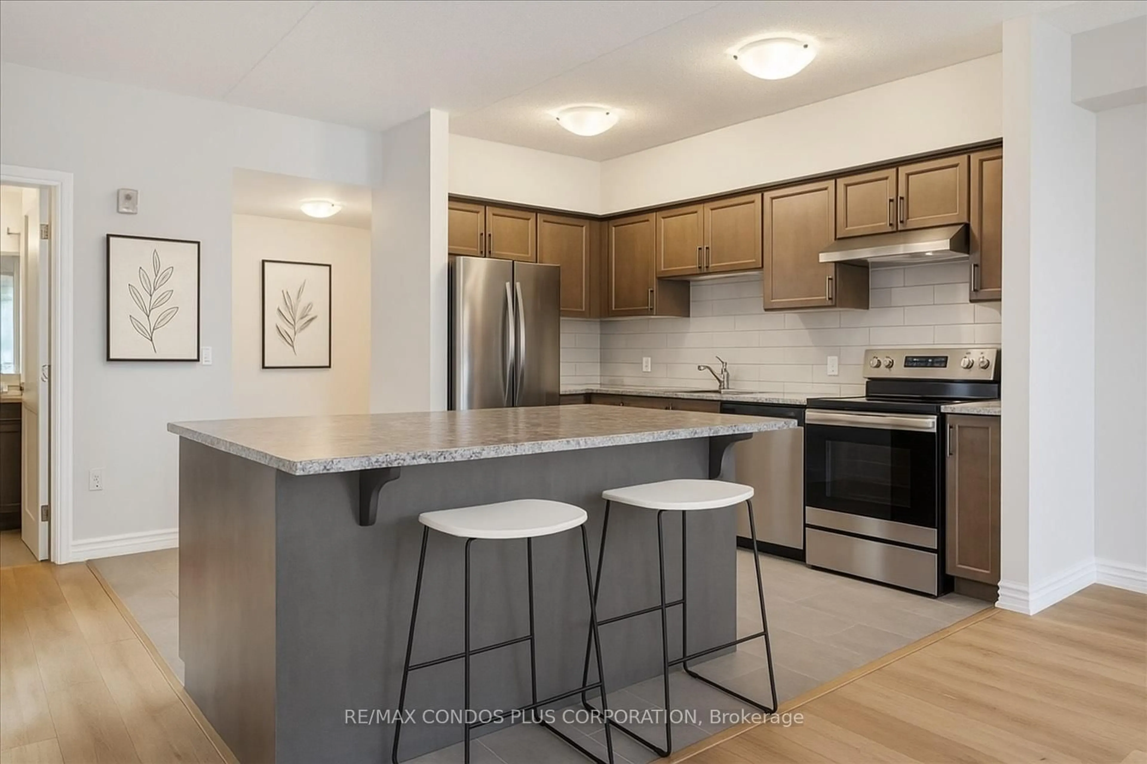 Unknown for 620 Sauve St #301, Milton Ontario L9T 9A5