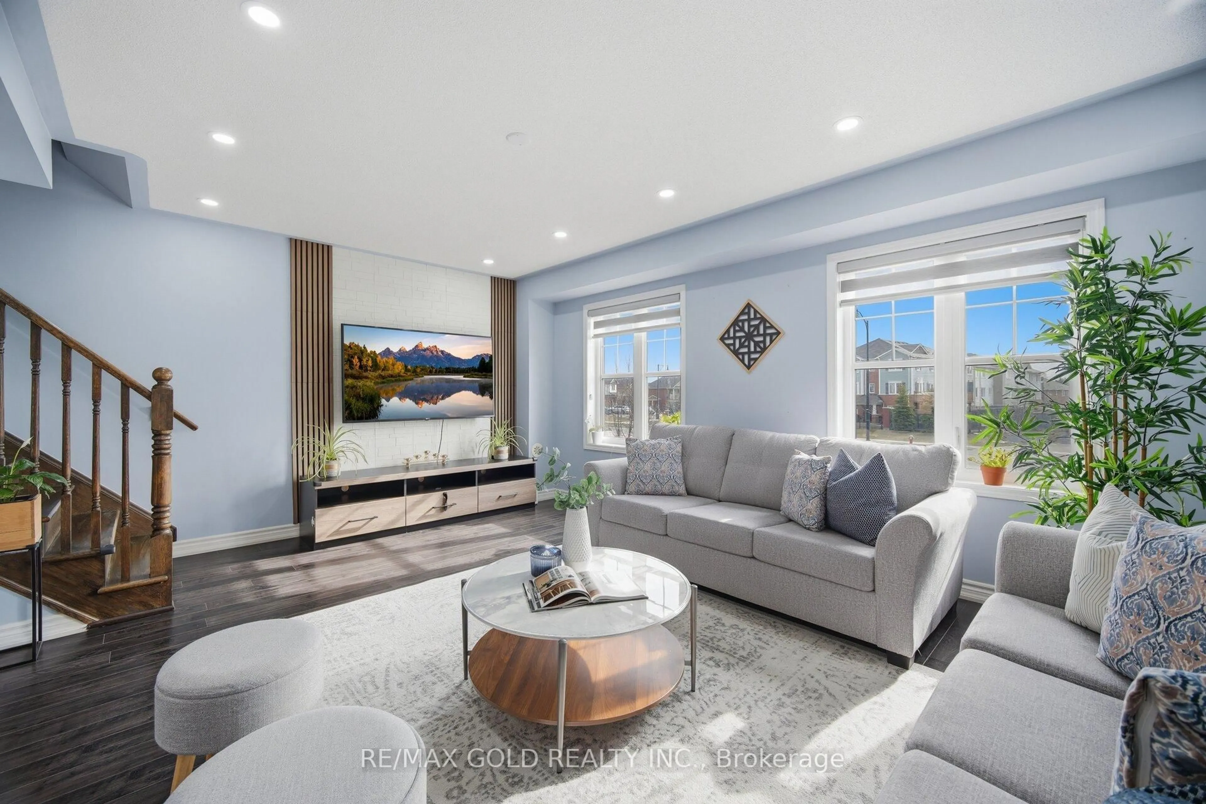 Living room with furniture, unknown for 40 Memory Lane, Brampton Ontario L7A 0G2