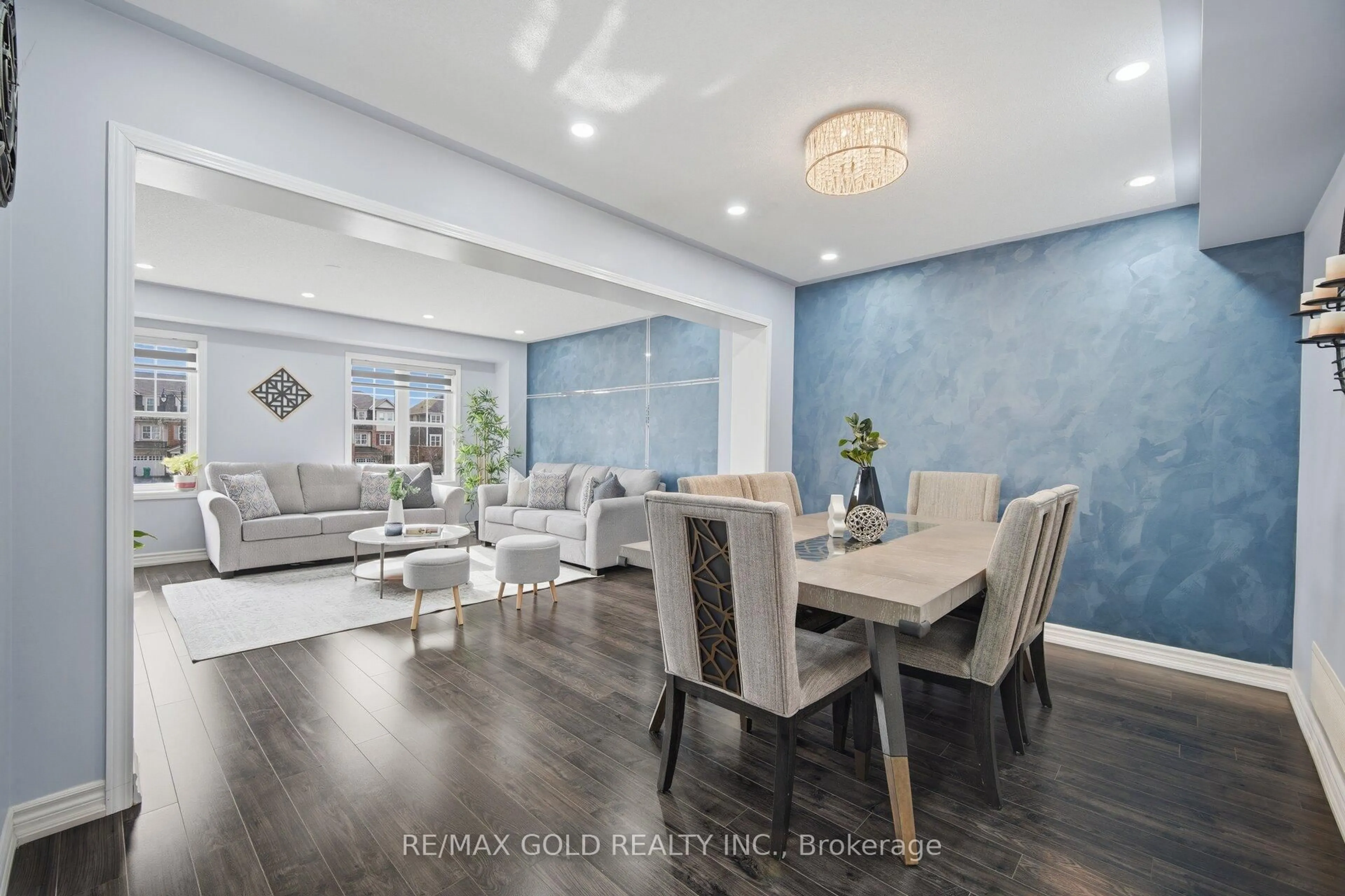 Dining room, unknown for 40 Memory Lane, Brampton Ontario L7A 0G2