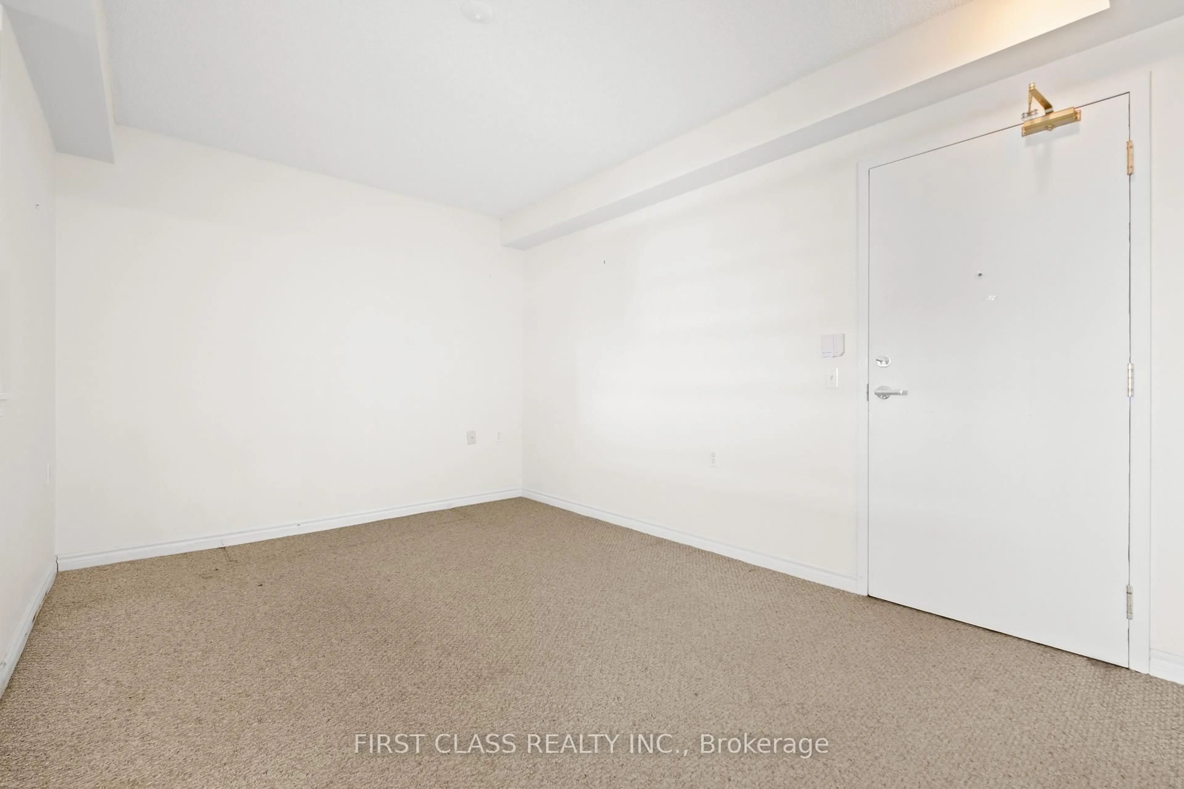 A pic of a room for 200 Burnhamthorpe Rd #905, Mississauga Ontario L5A 4E8