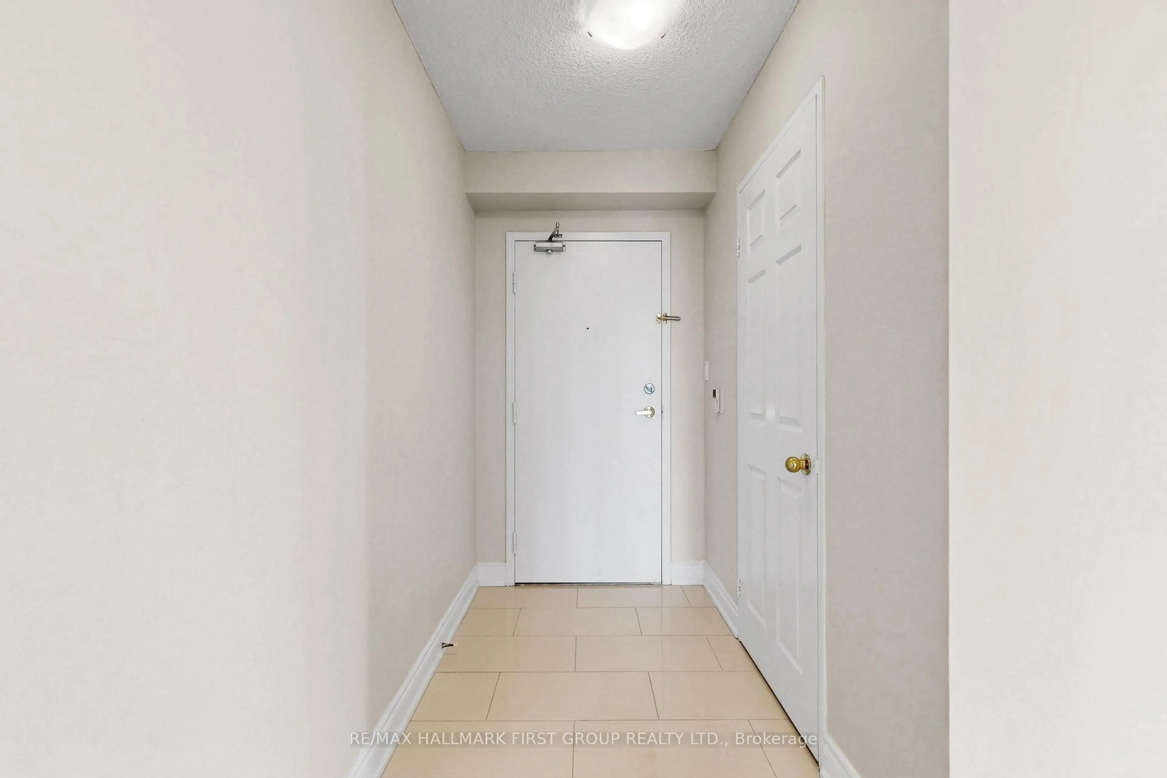 Unknown for 3605 Kariya Dr #1603, Mississauga Ontario L5B 3J4