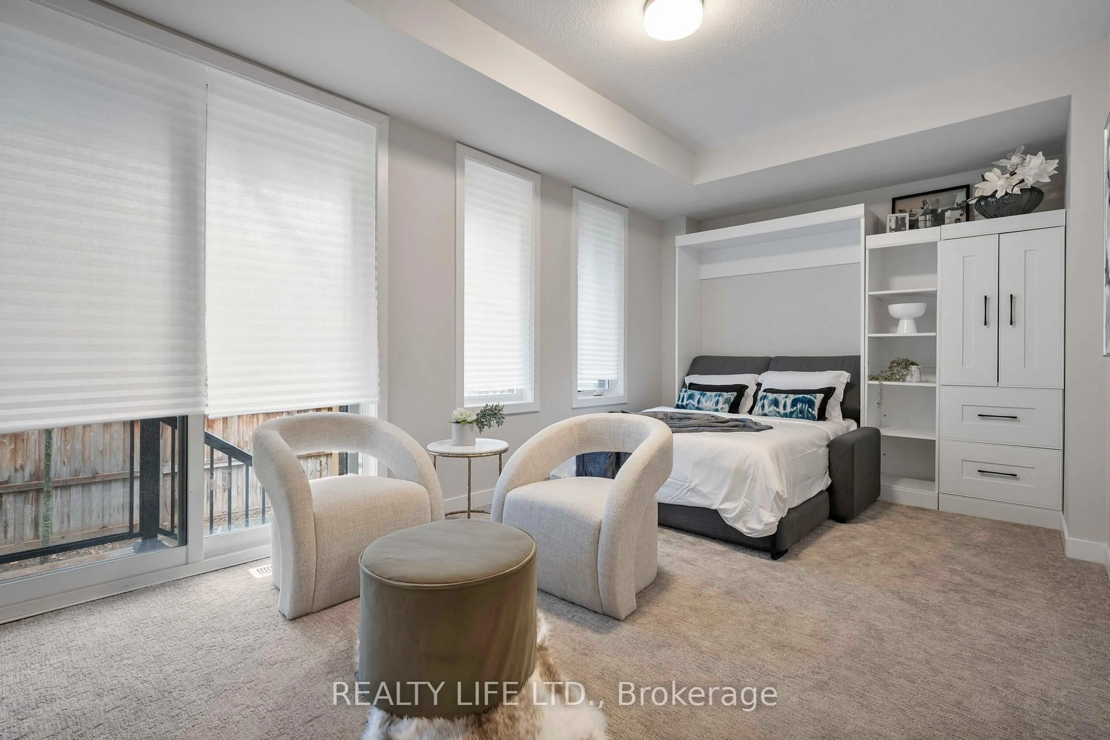 Bedroom with bed, unknown for 28 Folcroft St, Brampton Ontario L6Y 6L3