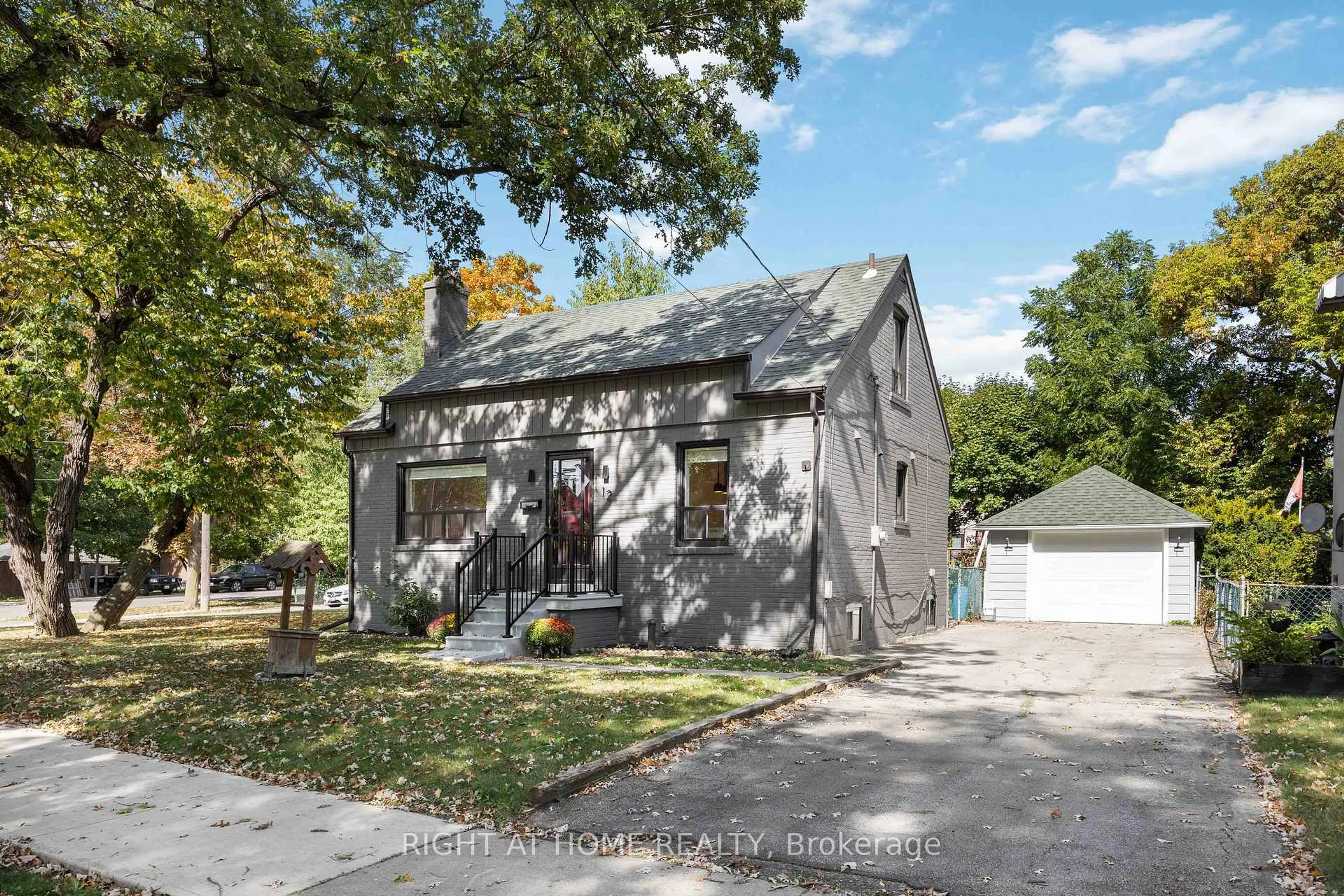 Unknown for 12 Rosalie Ave, Toronto Ontario M3L 1C5