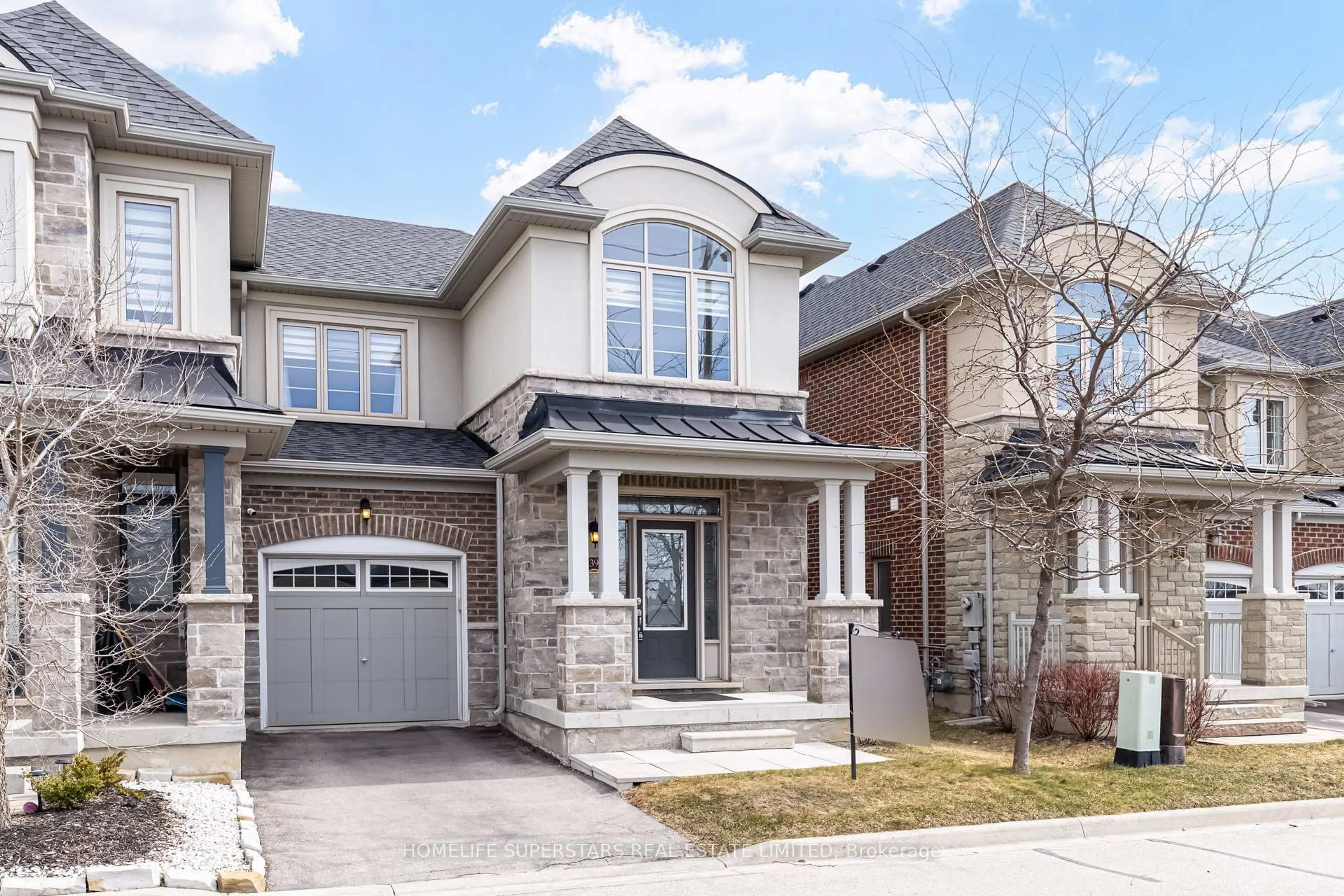 Home with brick exterior material, street for 39 Rain Forest Lane, Halton Hills Ontario L7G 0L8