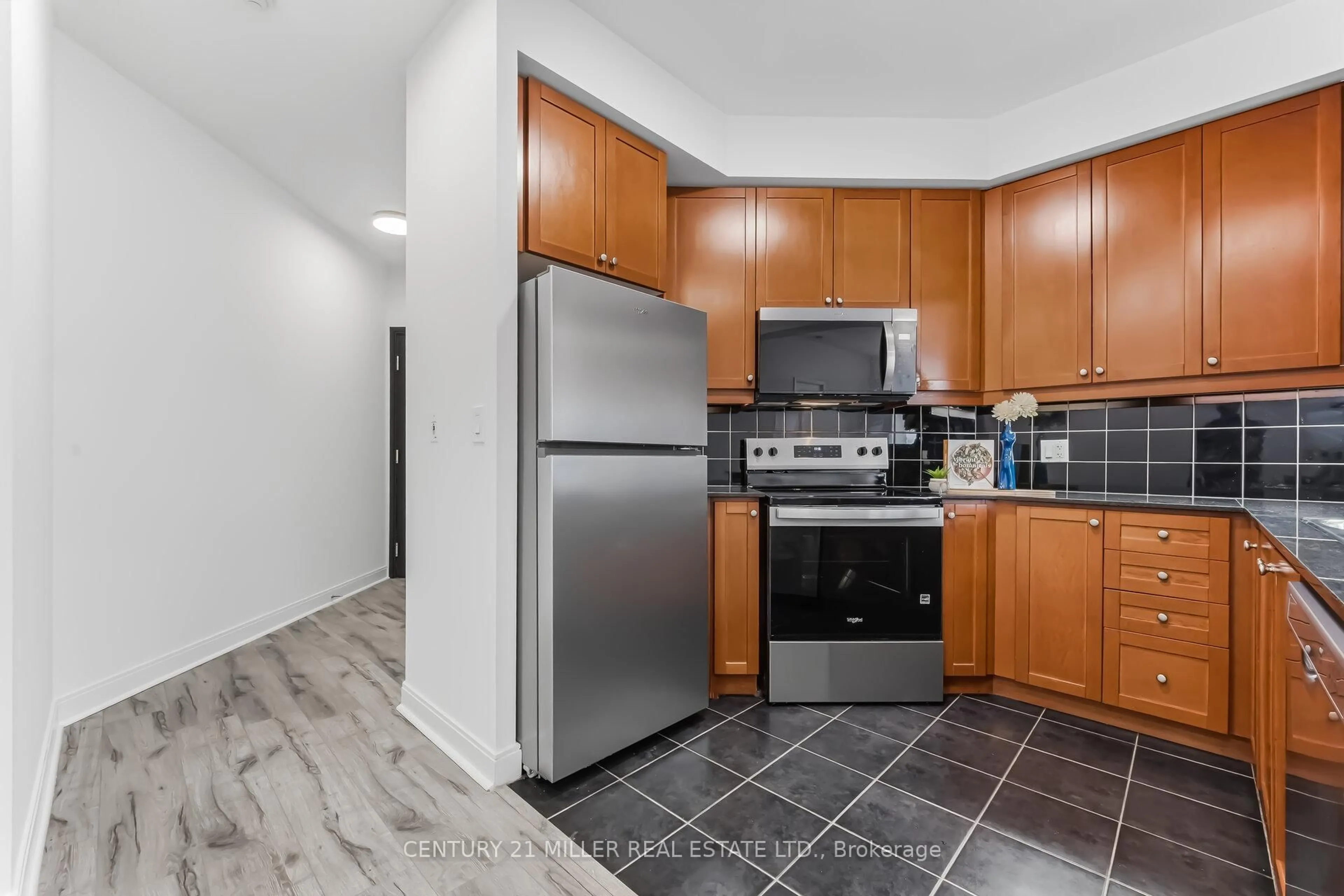 Standard kitchen, unknown for 80 Absolute Ave #1807, Mississauga Ontario L4Z 0A5