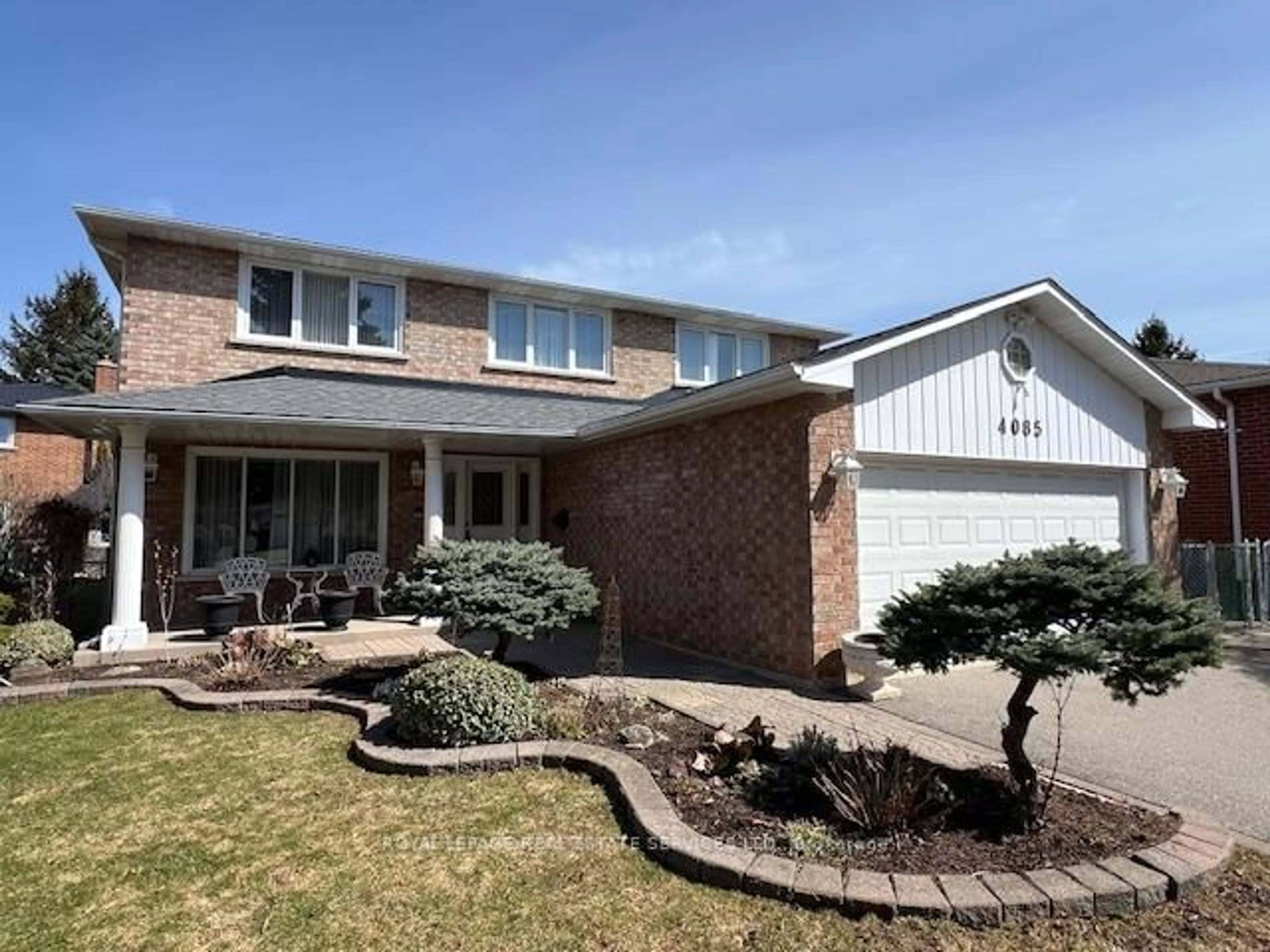 Home with brick exterior material, street for 4085 Twine Cres, Mississauga Ontario L4Z 1E8