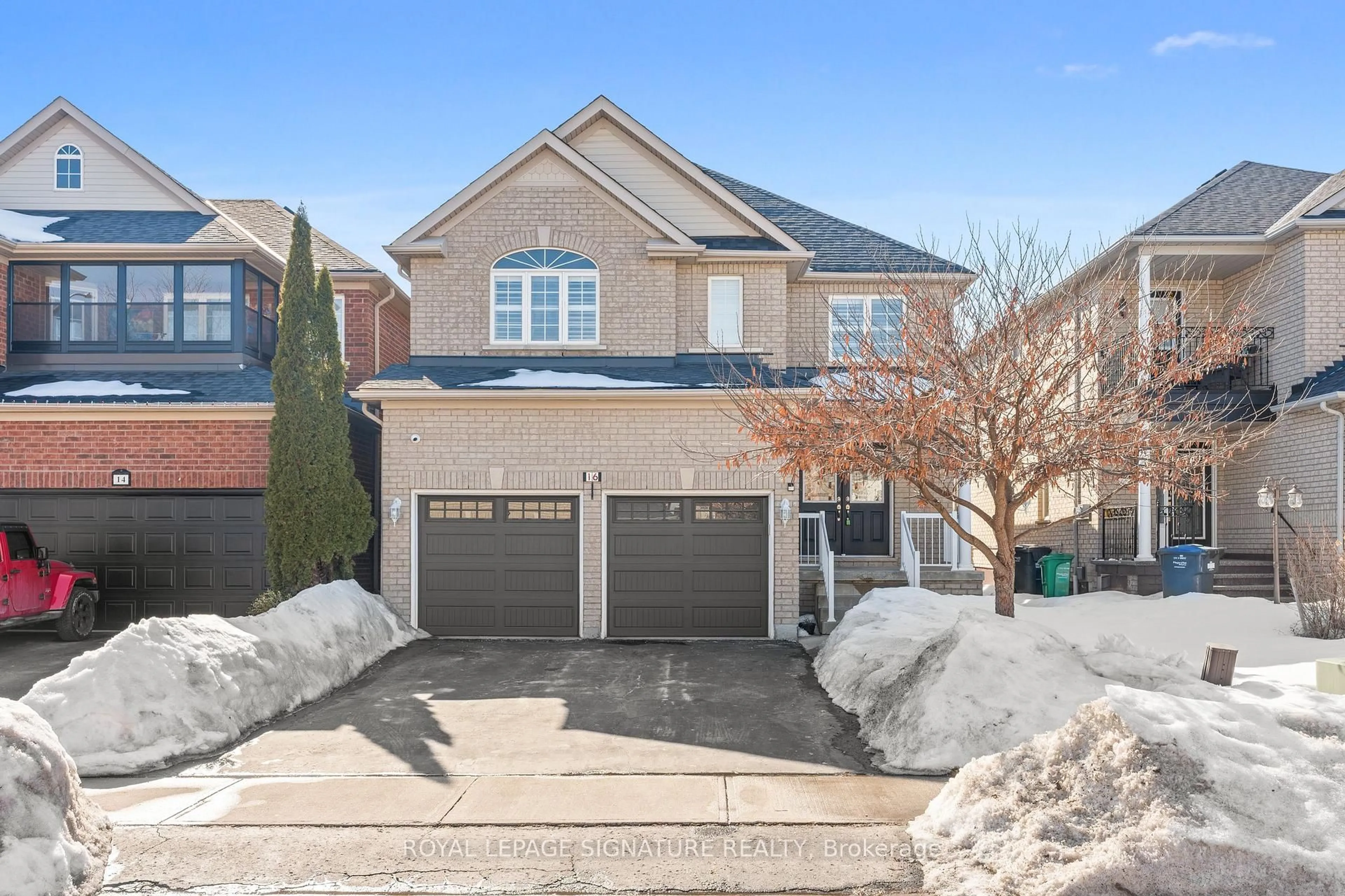 Home with brick exterior material, street for 16 Newark Way, Brampton Ontario L7A 2V1