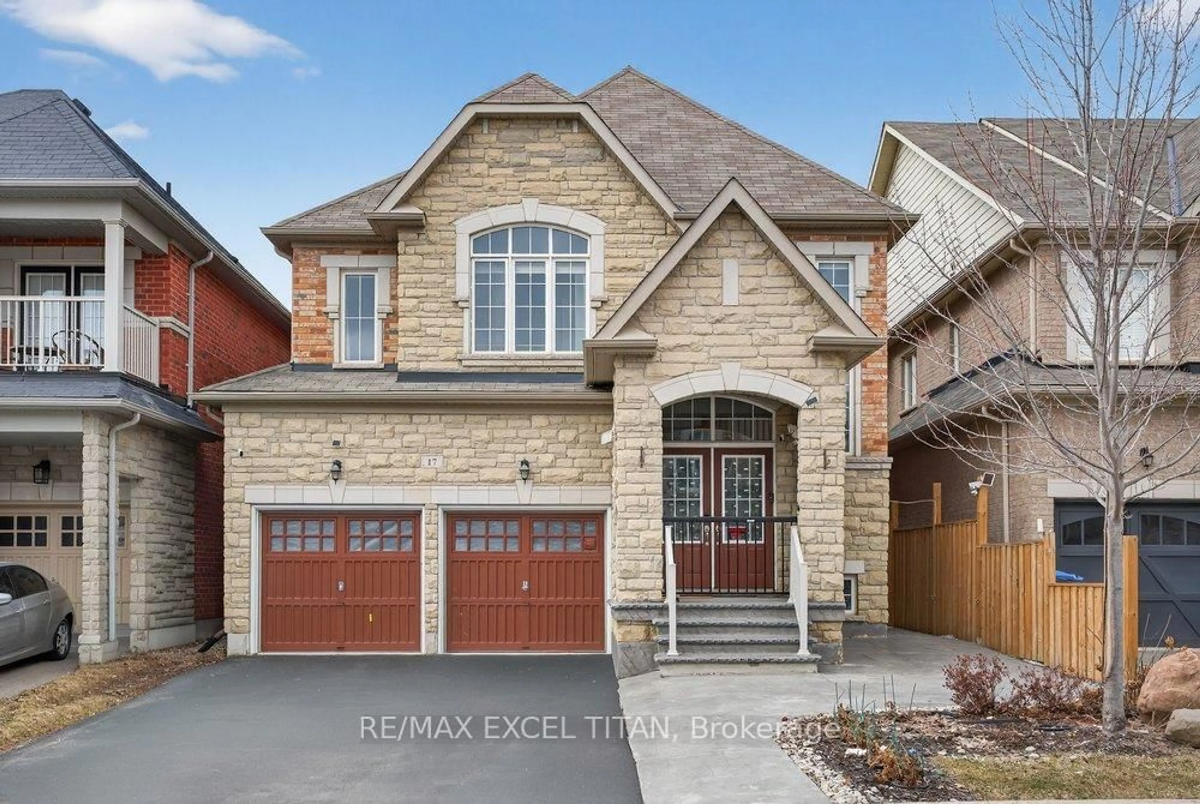 Home with brick exterior material, street for 17 Tysonville Circ, Brampton Ontario L7A 4A6