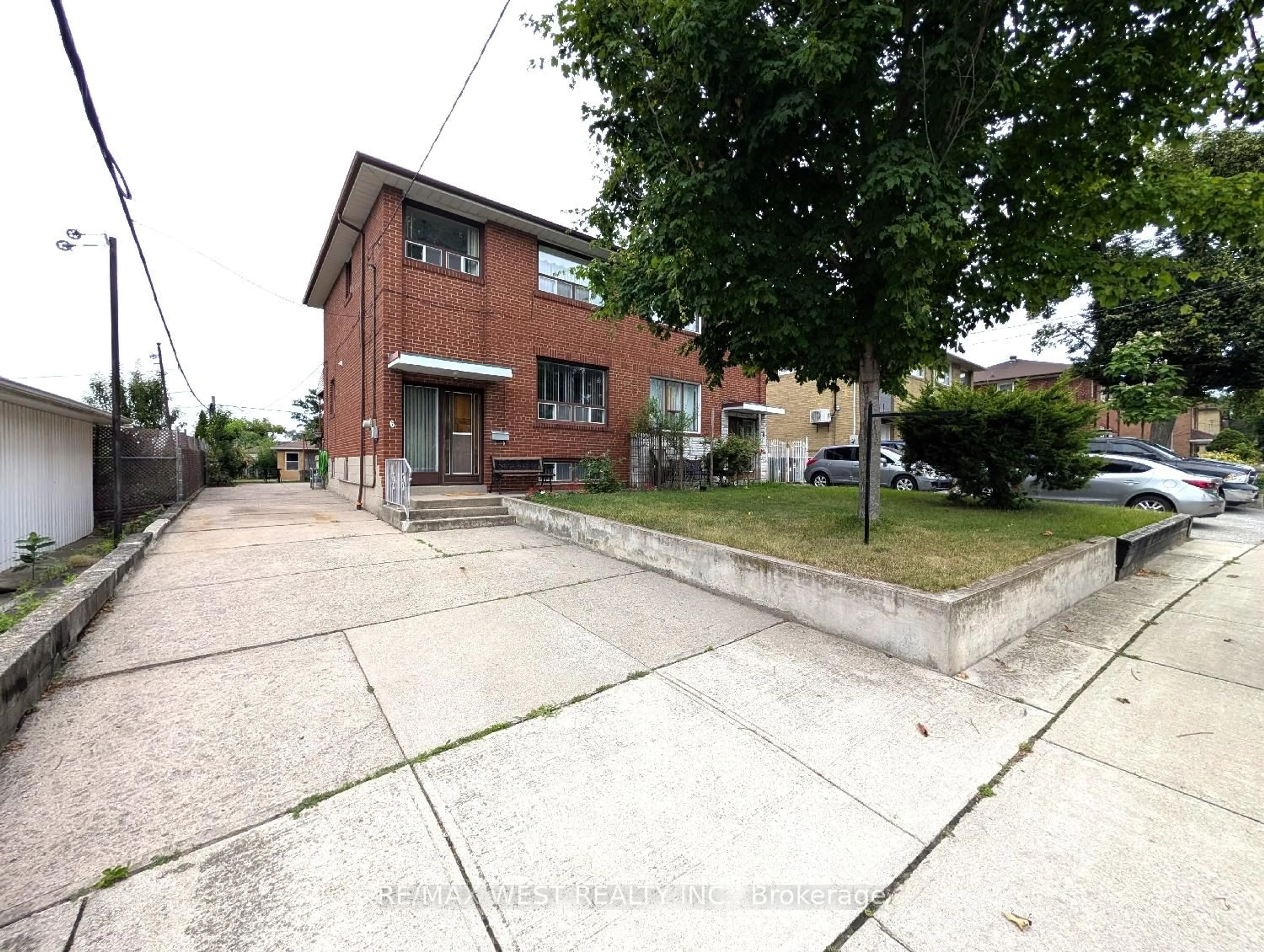 Unknown for 6 Dalrymple Dr, Toronto Ontario M6N 4S3