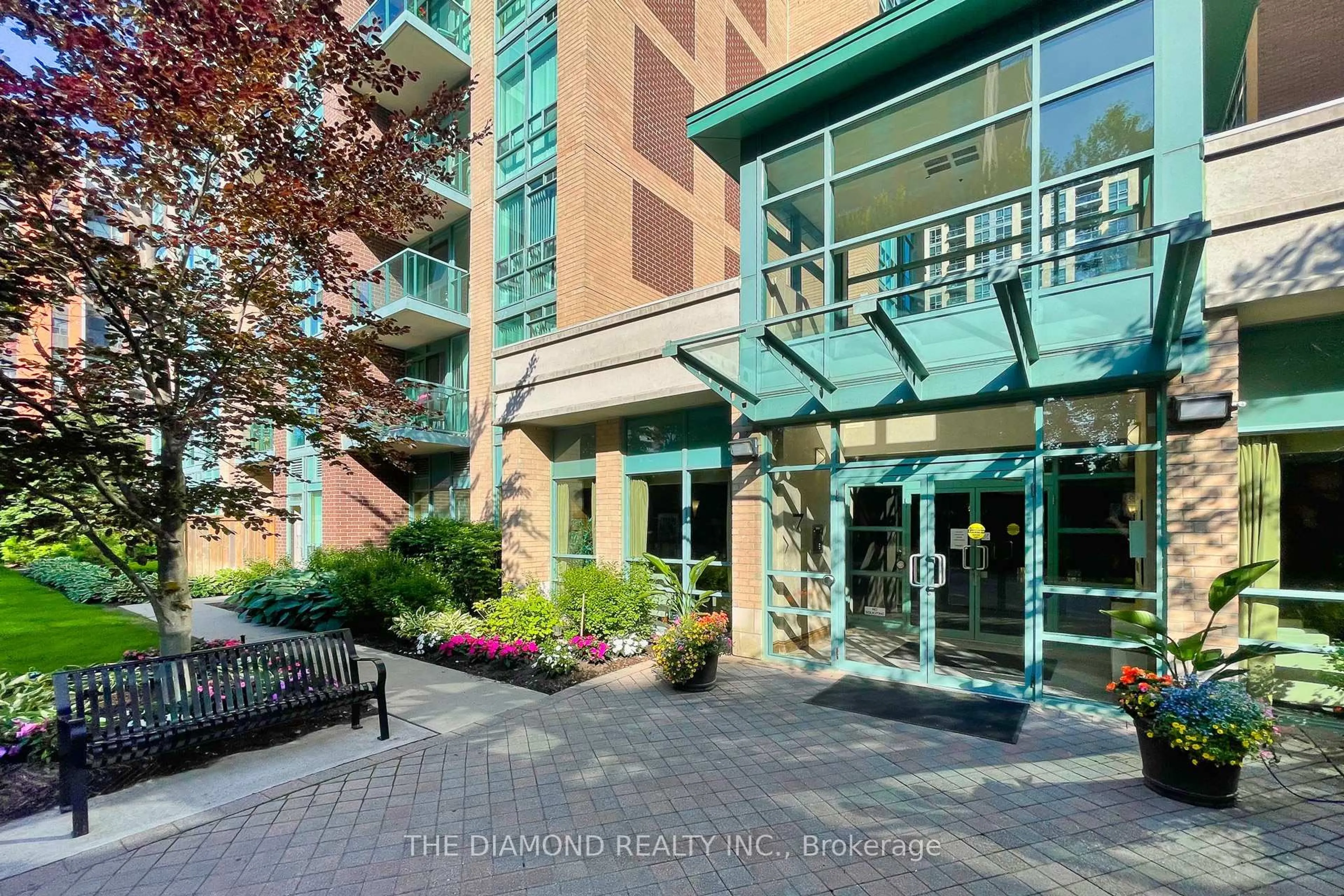 Patio, street for 7 Michael Power Pl #1508, Toronto Ontario M9A 0A4