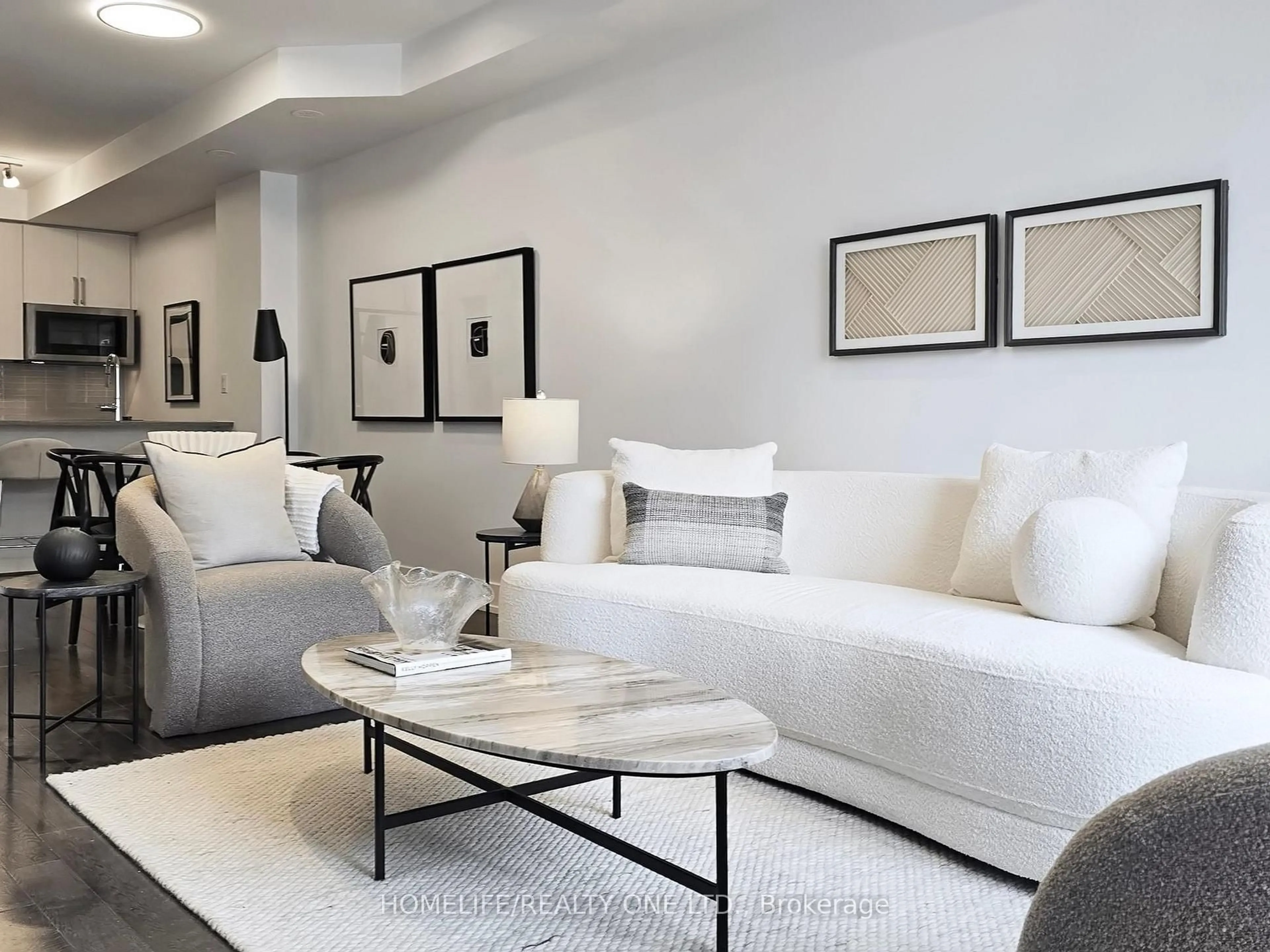 Living room with furniture, unknown for 1076 Lansdowne Ave, Toronto Ontario M6H 4H2