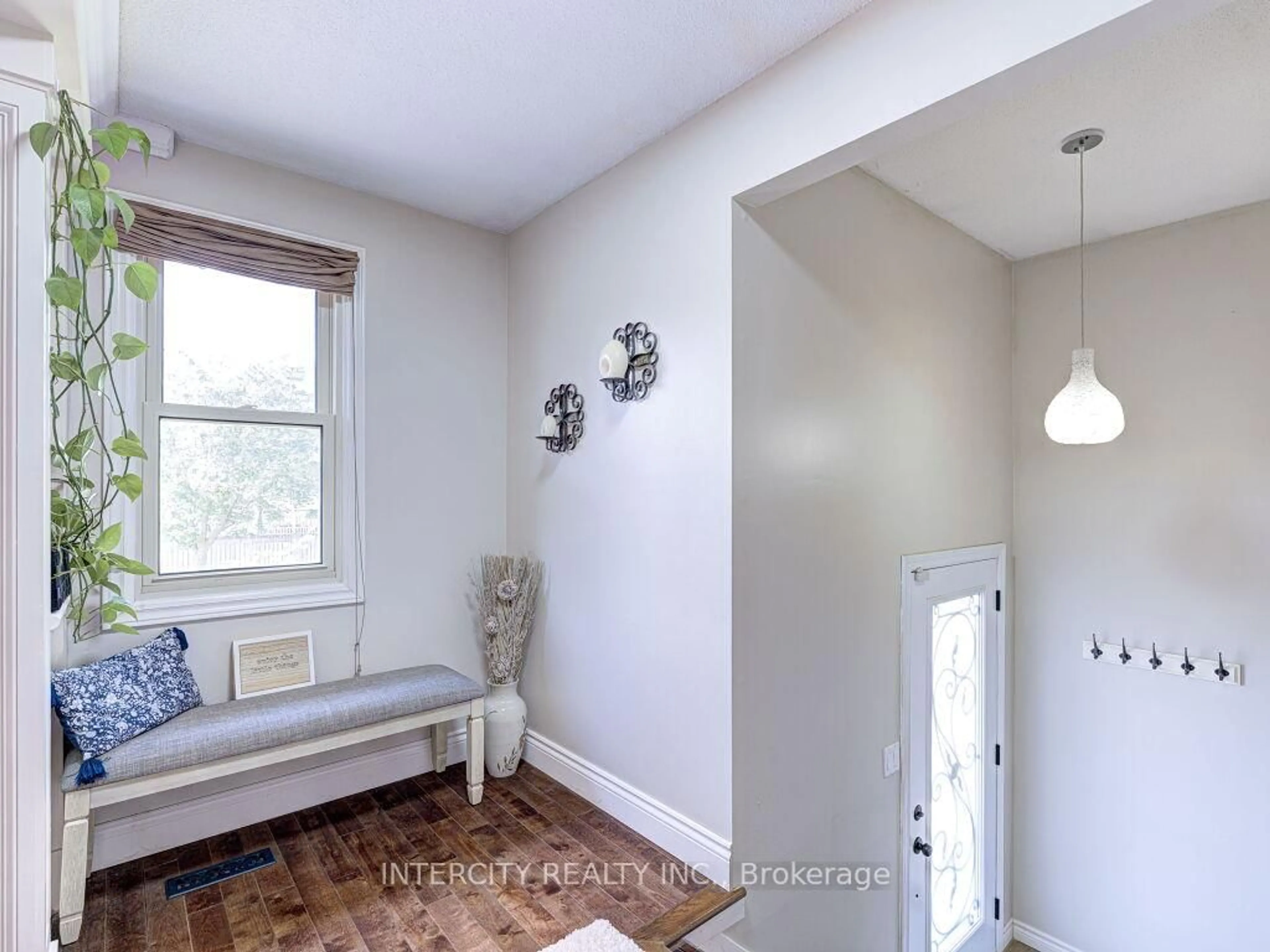 Unknown for 841 Coulson Ave, Milton Ontario L9T 4K3