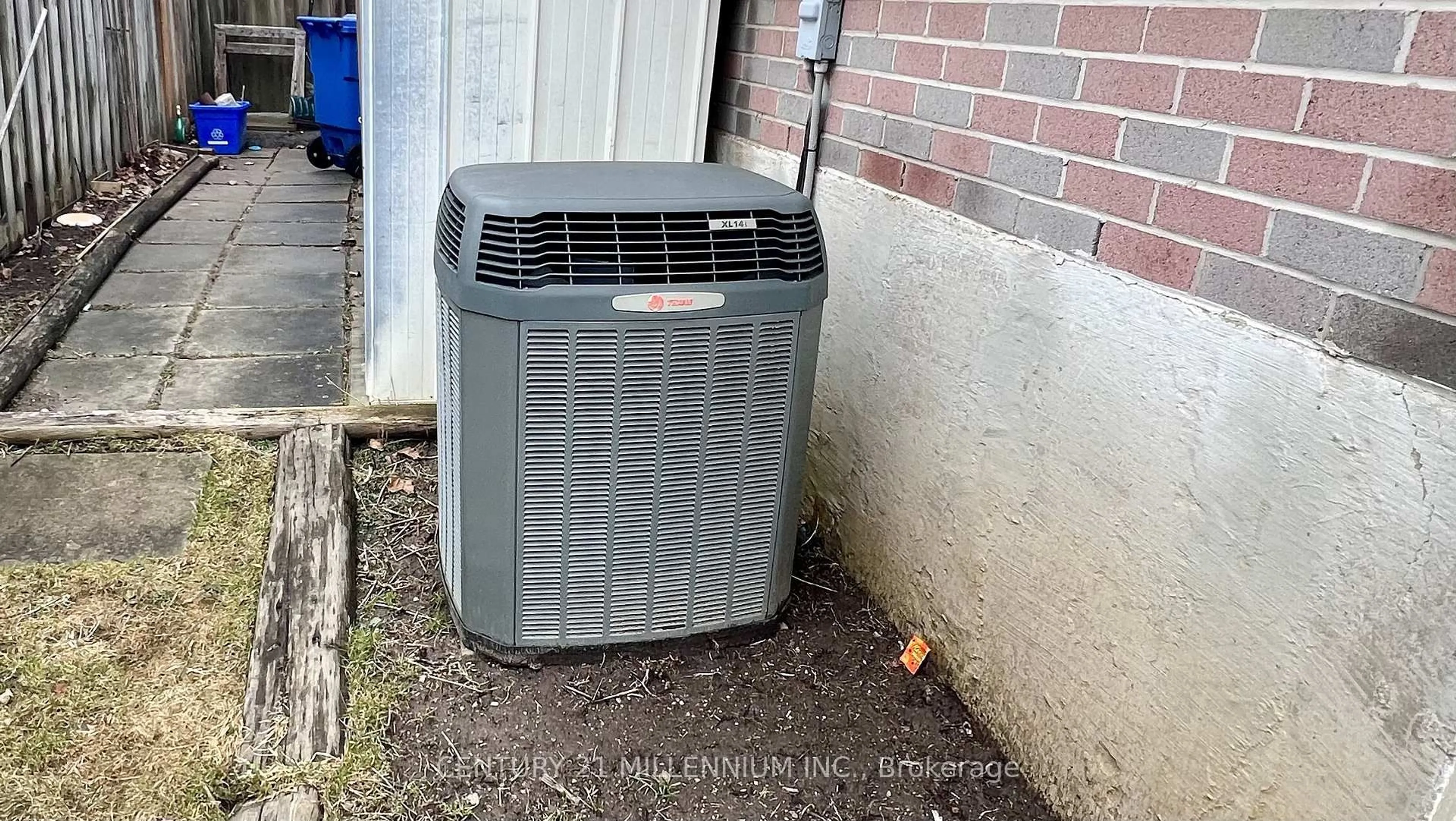 Unknown for 68 Burbank Cres, Orangeville Ontario L9W 3E7