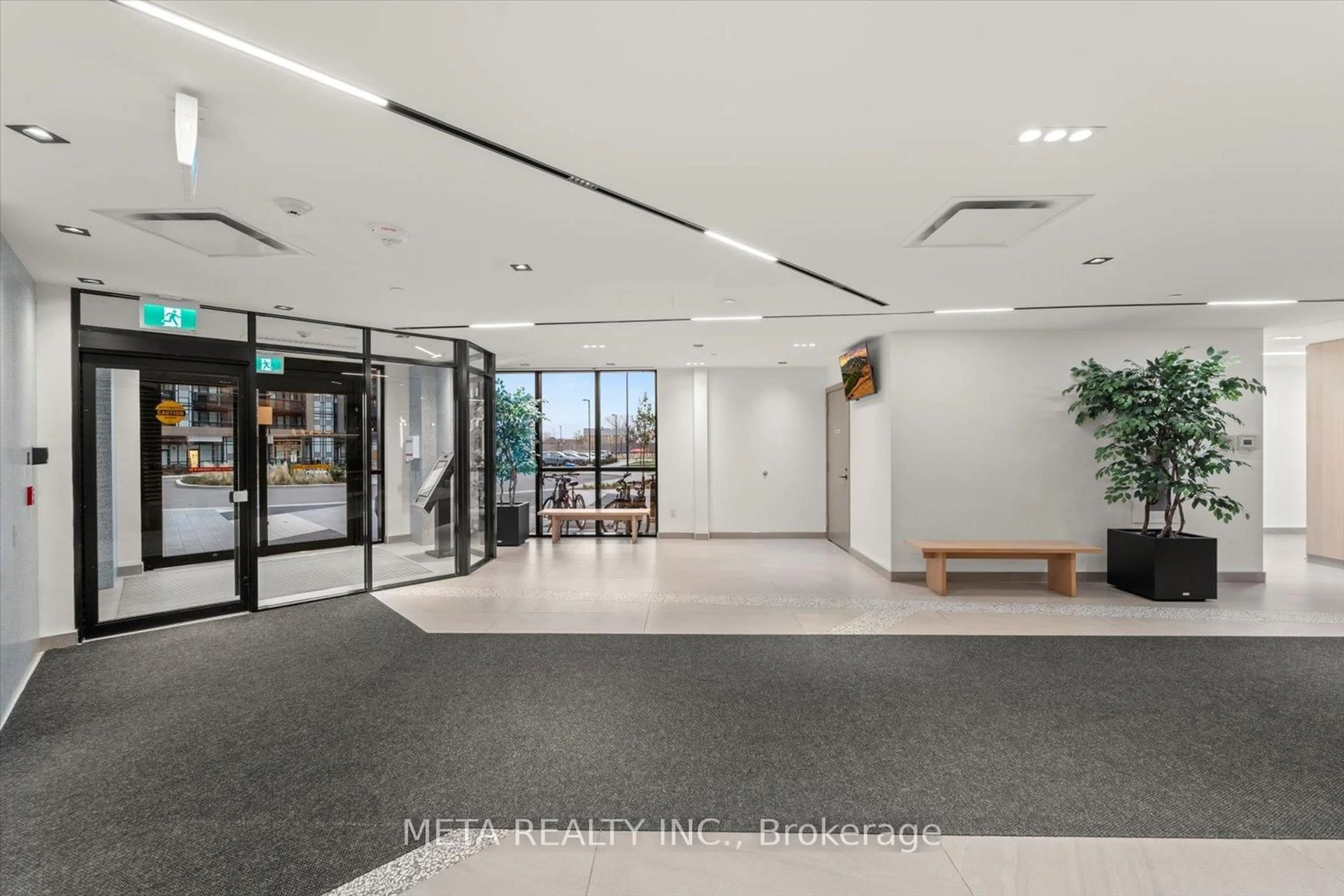 Indoor foyer for 50 George Butchart Dr #13, Toronto Ontario M3K 2C5