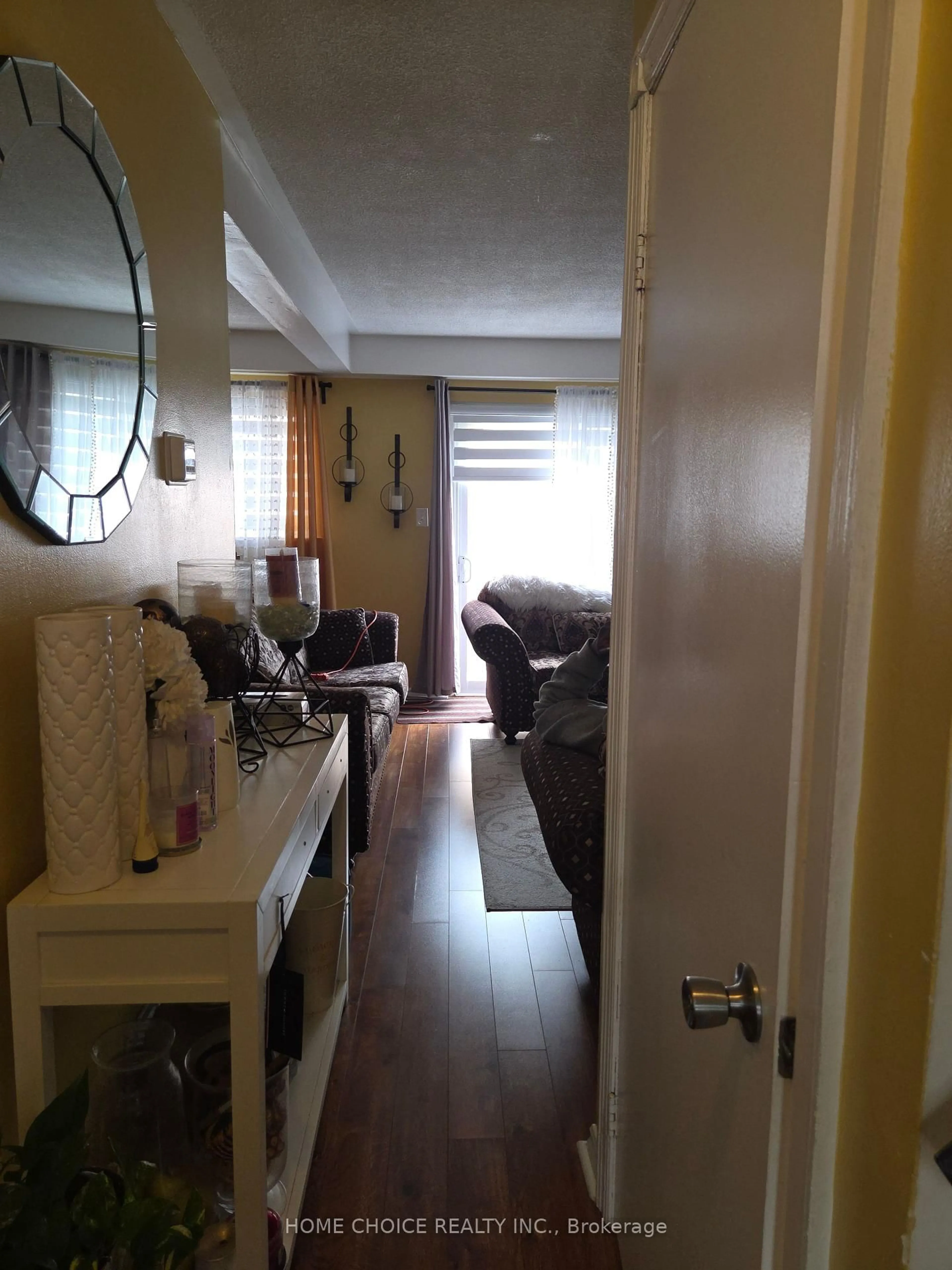 A pic of a room for 59 Craigleigh Cres #59, Brampton Ontario L6T 2E3