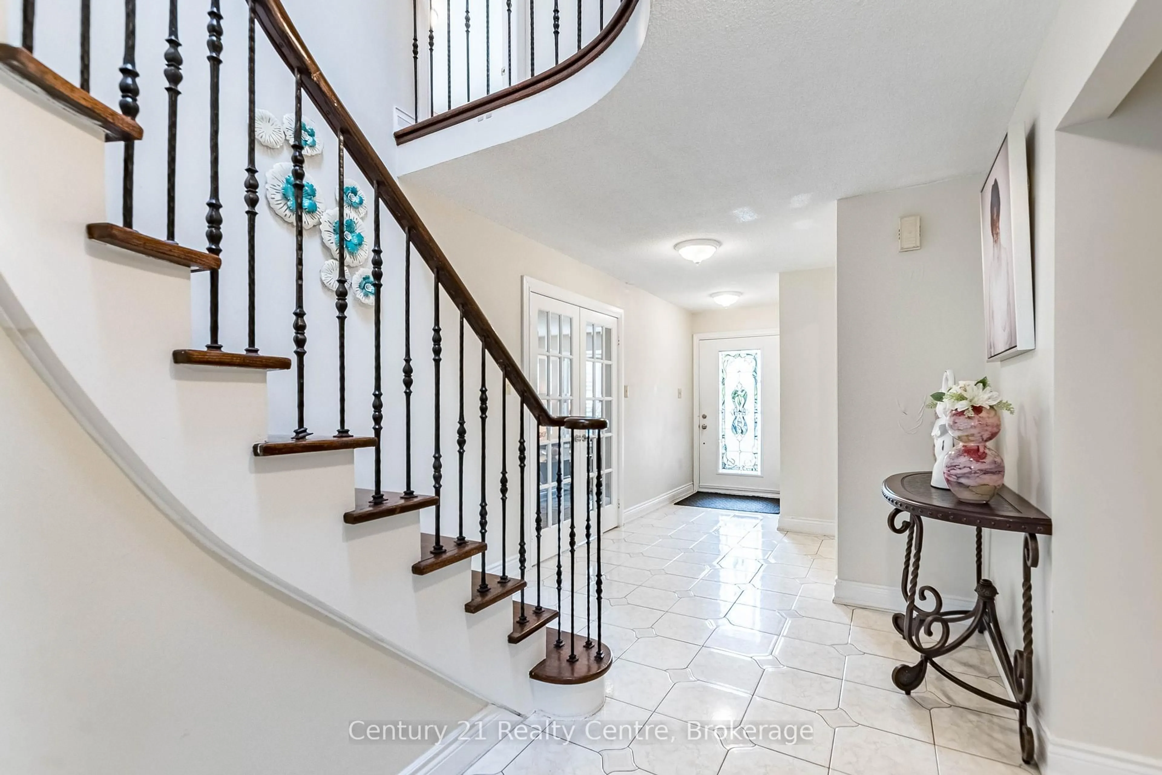 Unknown for 3349 Loyalist Dr, Mississauga Ontario L5L 5T9