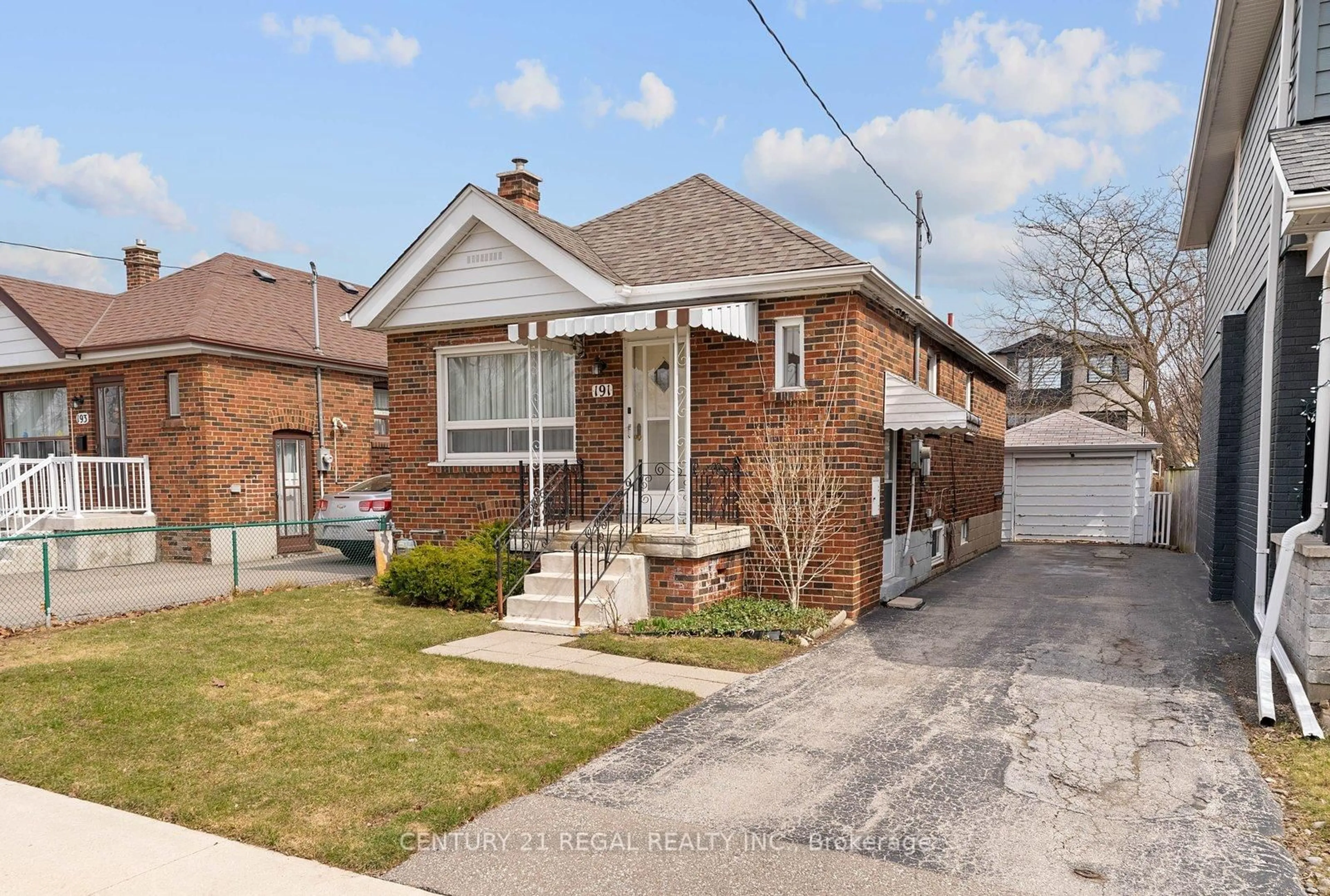 Home with brick exterior material, street for 191 Alderbrae Ave, Toronto Ontario M8W 4K4