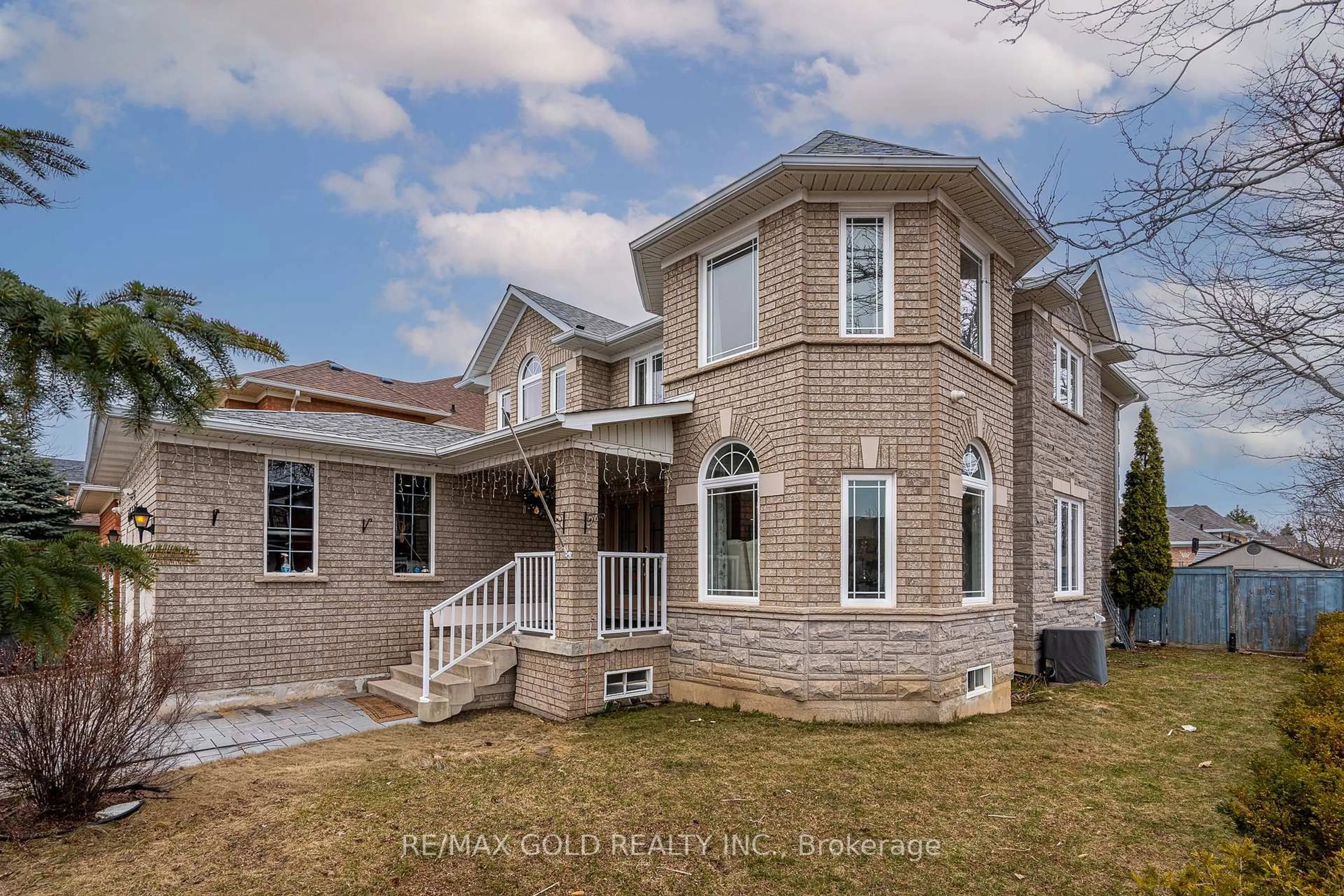 Home with brick exterior material, building for 1 Sprucelands Ave, Brampton Ontario L6R 1M5