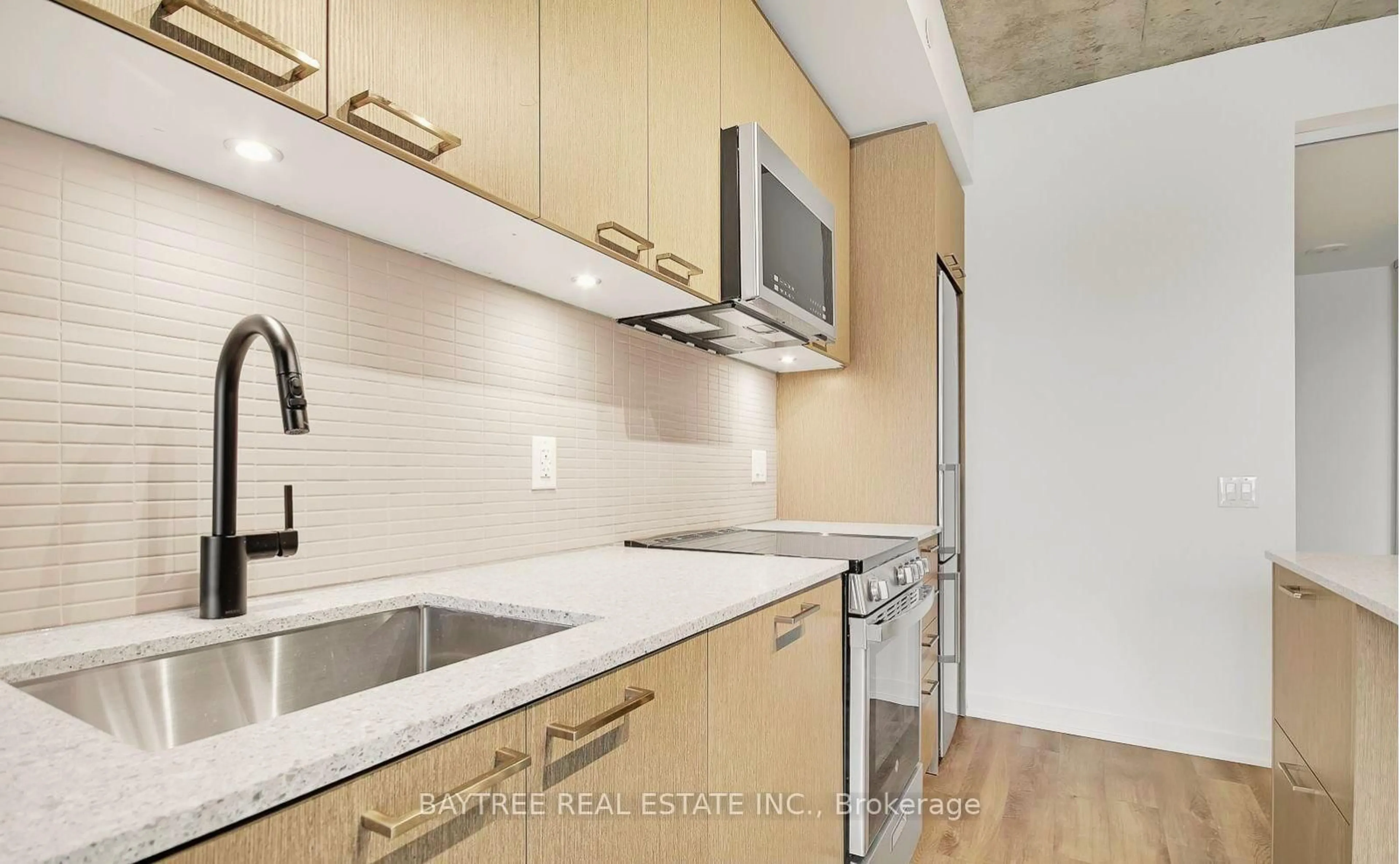 Standard kitchen, unknown for 1808 St Clair Ave #510, Toronto Ontario M6N 0C1