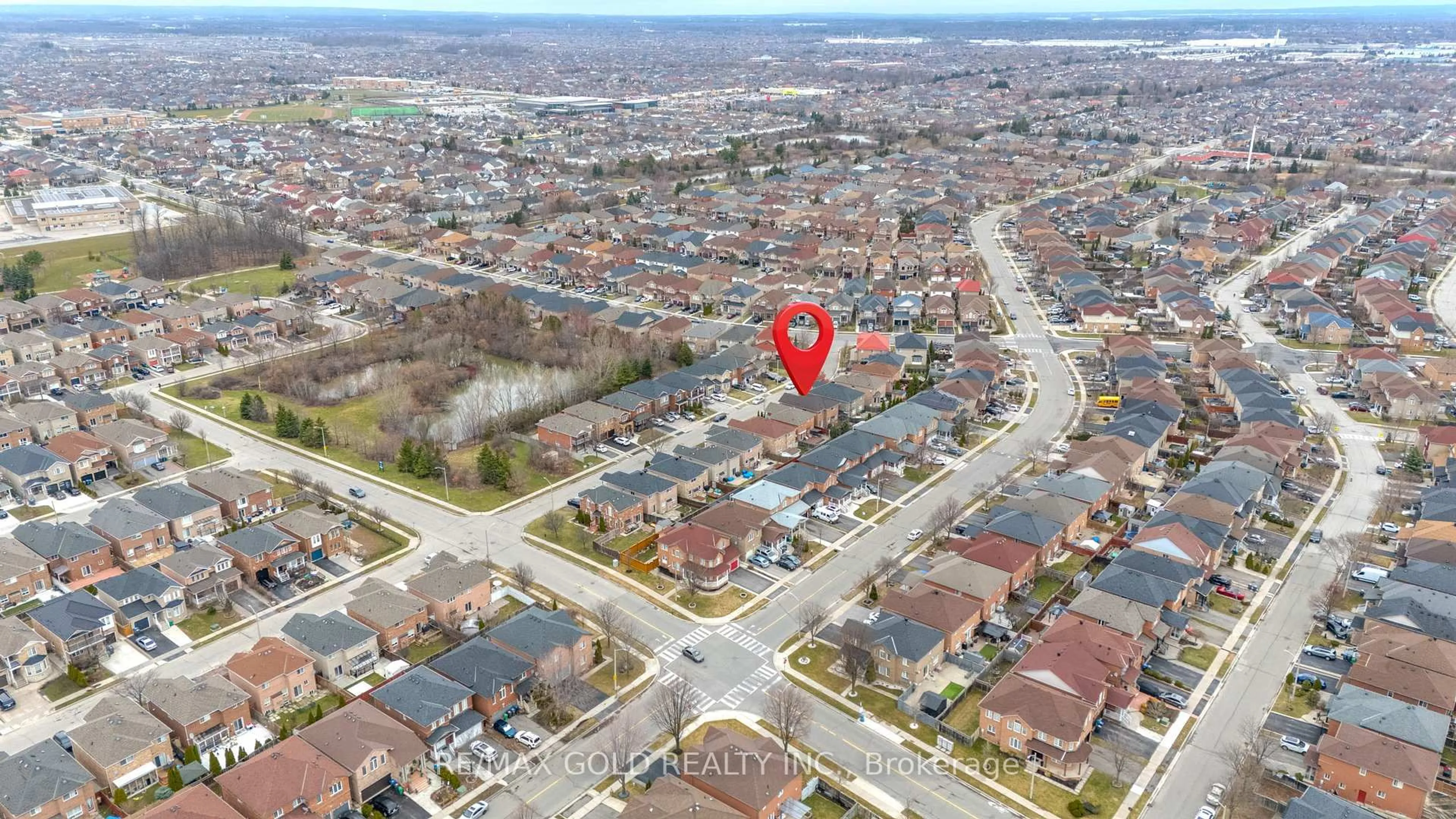 A pic from outside/outdoor area/front of a property/back of a property/a pic from drone, street for 11 Schooner Dr, Brampton Ontario L7A 2Y9