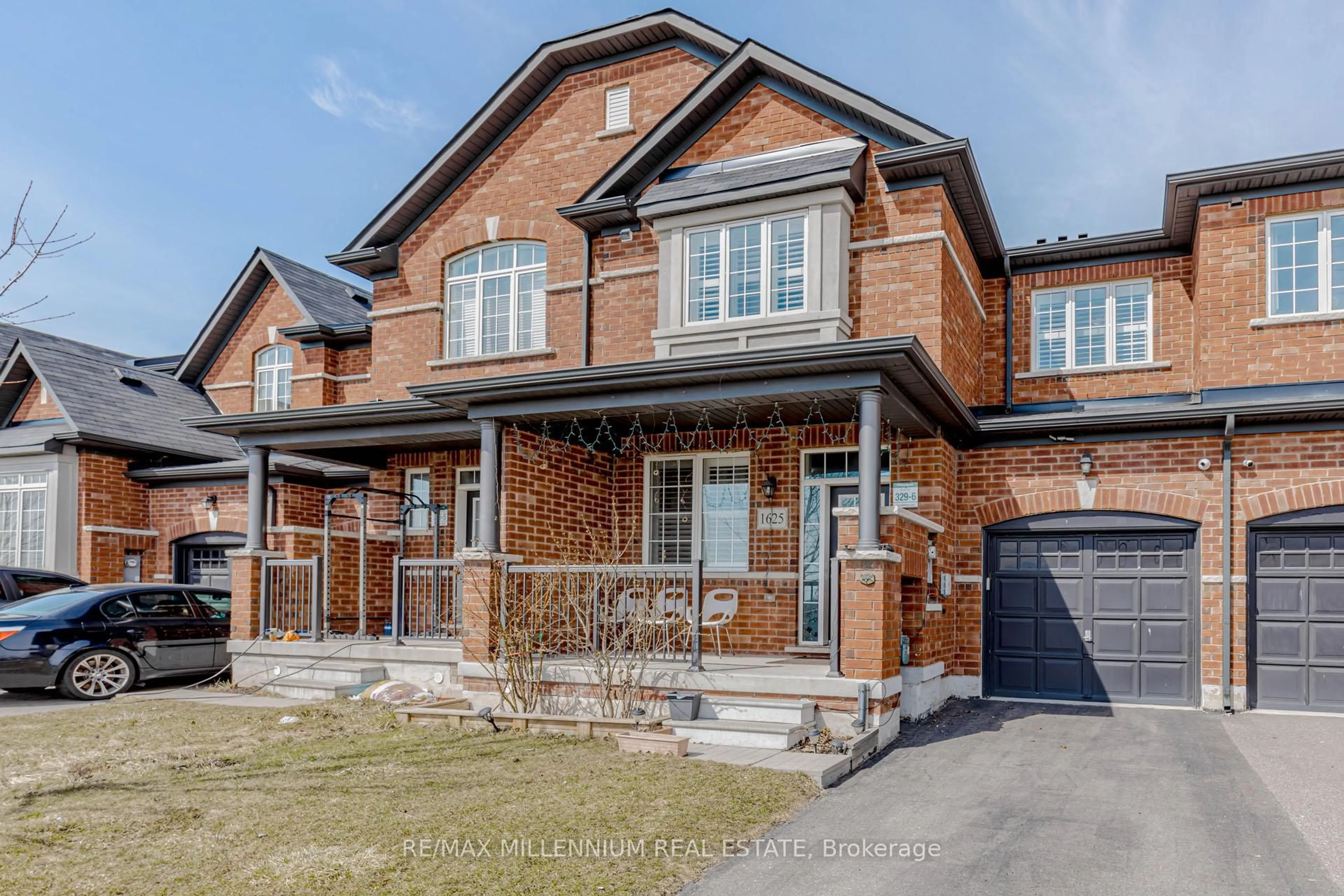 Home with brick exterior material, street for 1625 SORENSEN Crt, Milton Ontario L9E 1G8