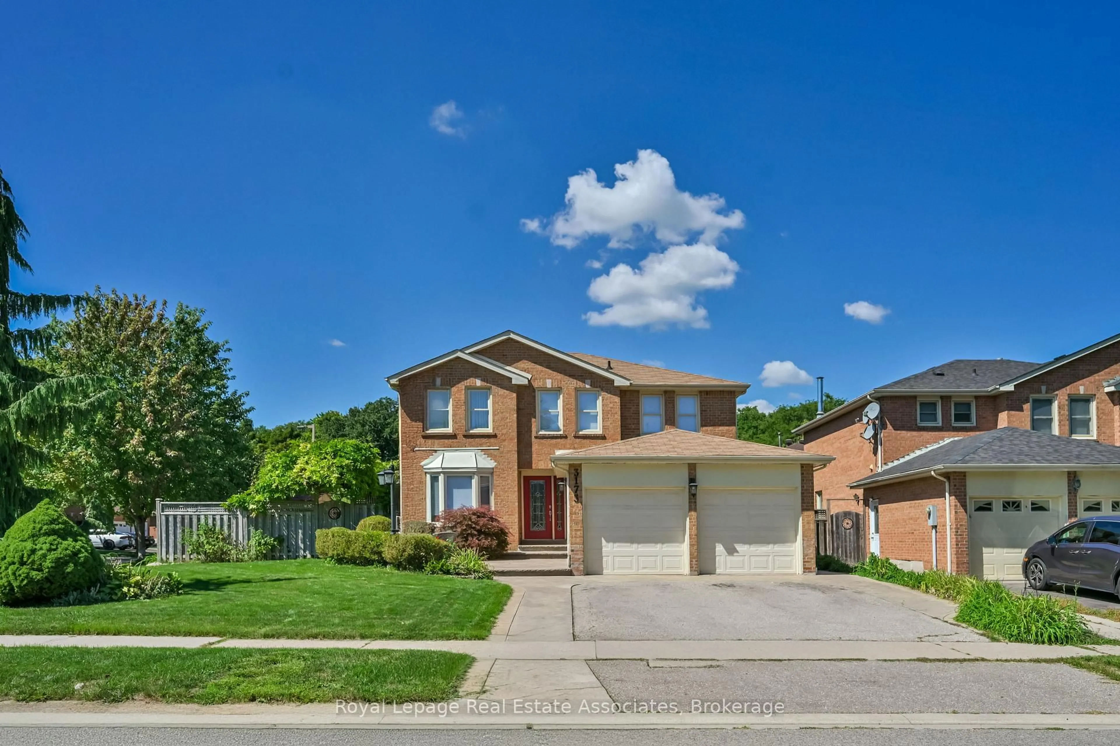 Home with brick exterior material, street for 3173 Spring Creek Cres, Mississauga Ontario L5N 4S2