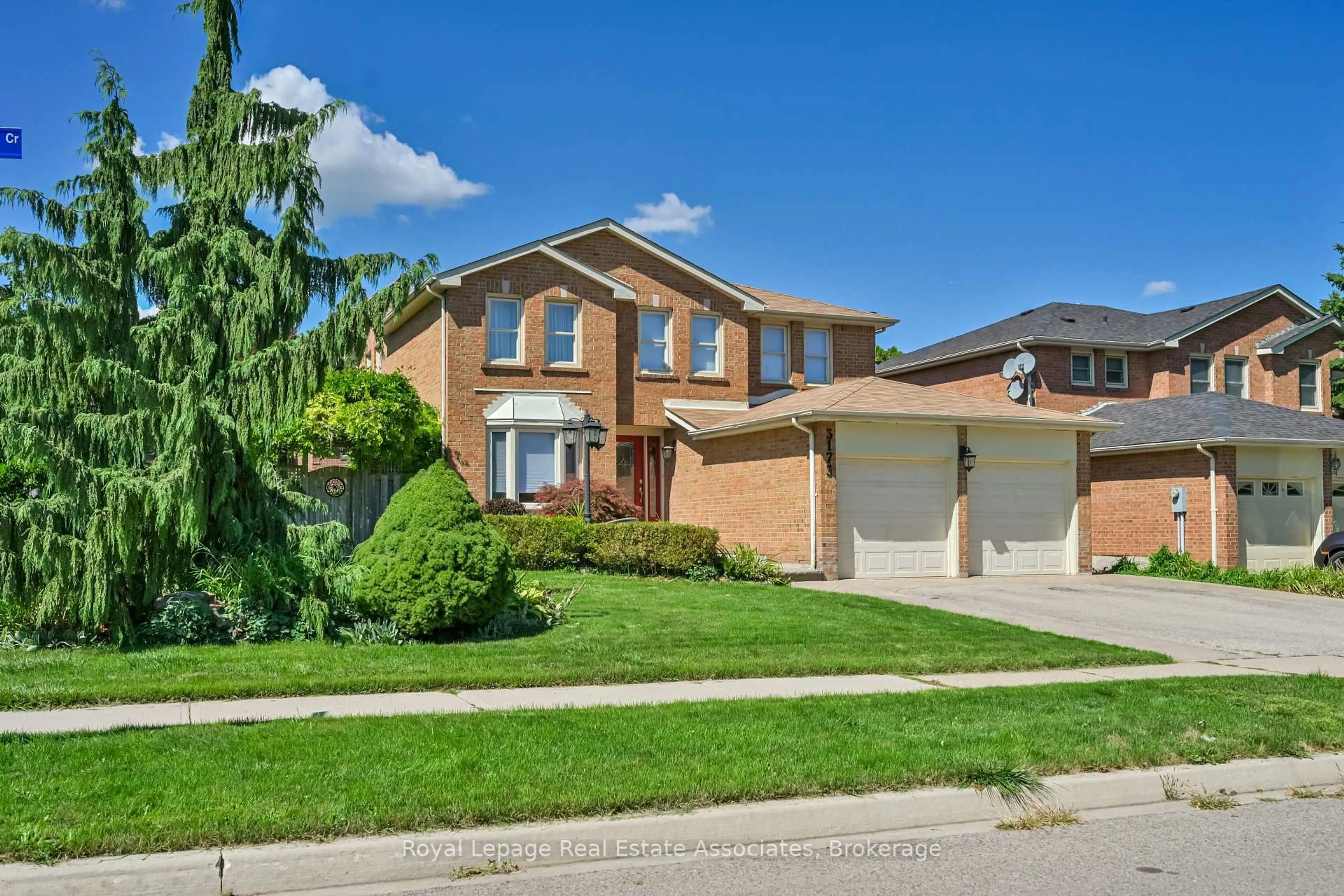 Home with brick exterior material, street for 3173 Spring Creek Cres, Mississauga Ontario L5N 4S2