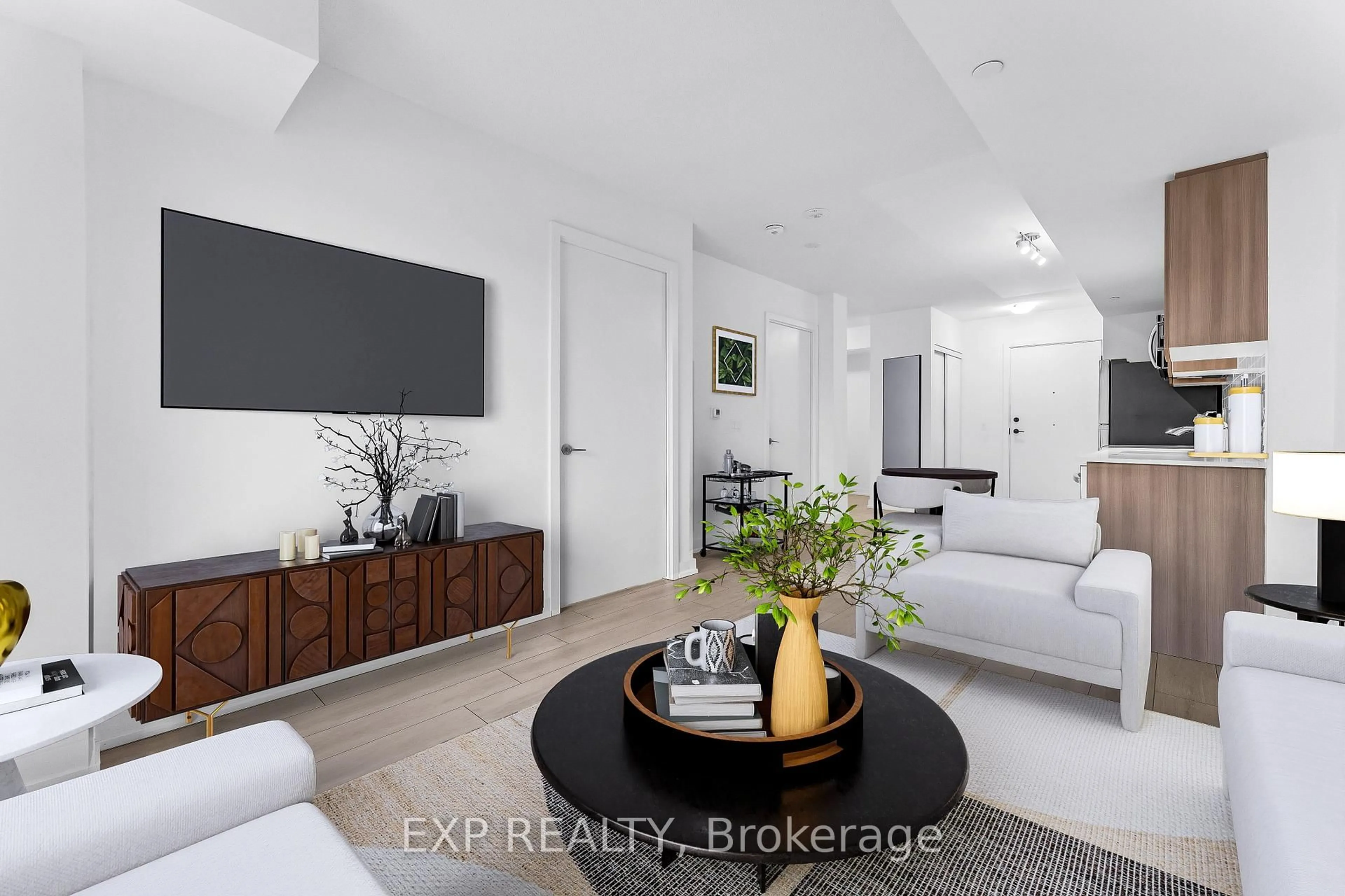 Unknown for 556 Marlee Ave #221, Toronto Ontario M6B 0B1