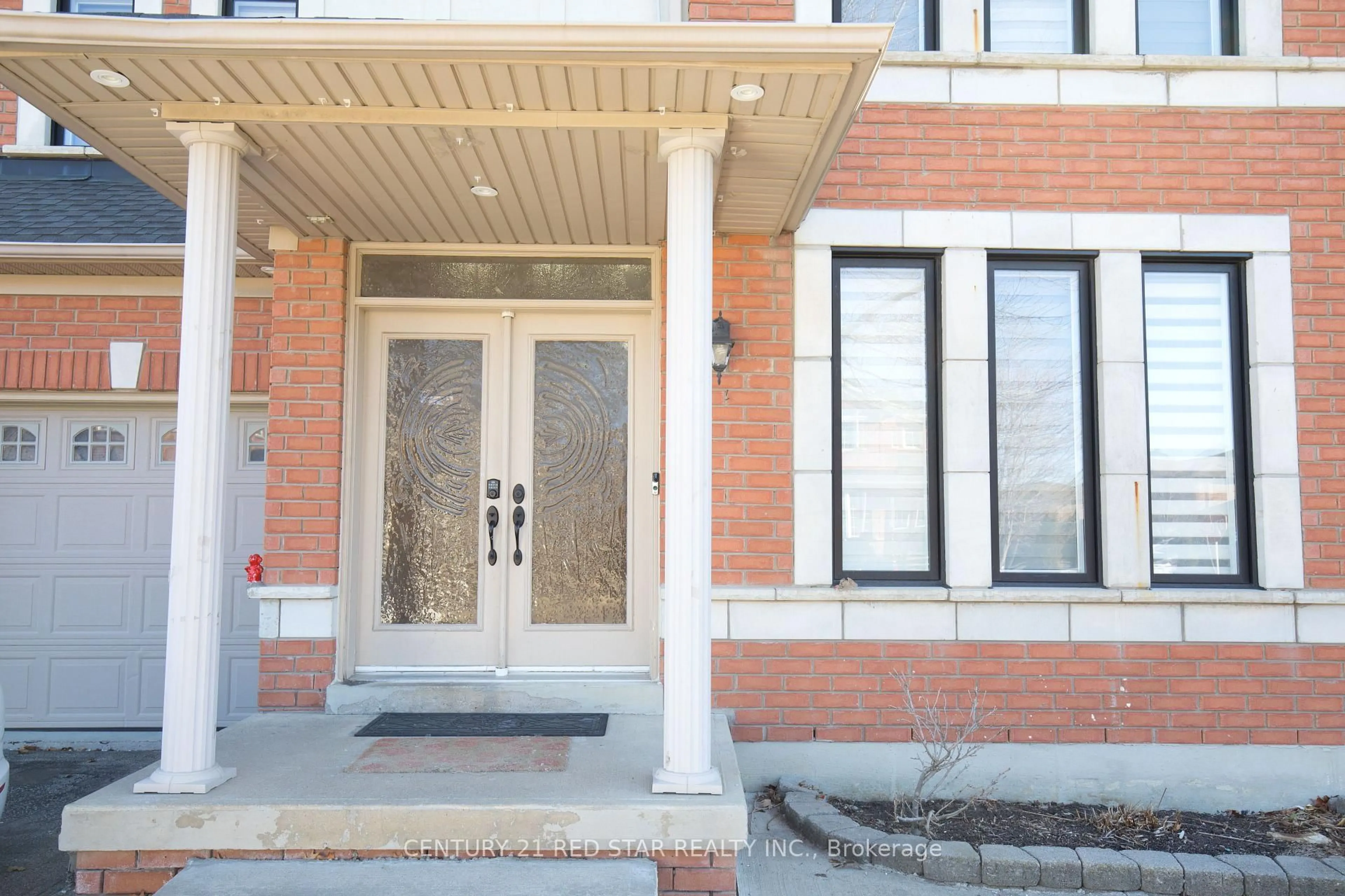 Home with brick exterior material, street for 3 Okanagan Dr, Brampton Ontario L6R 2X1