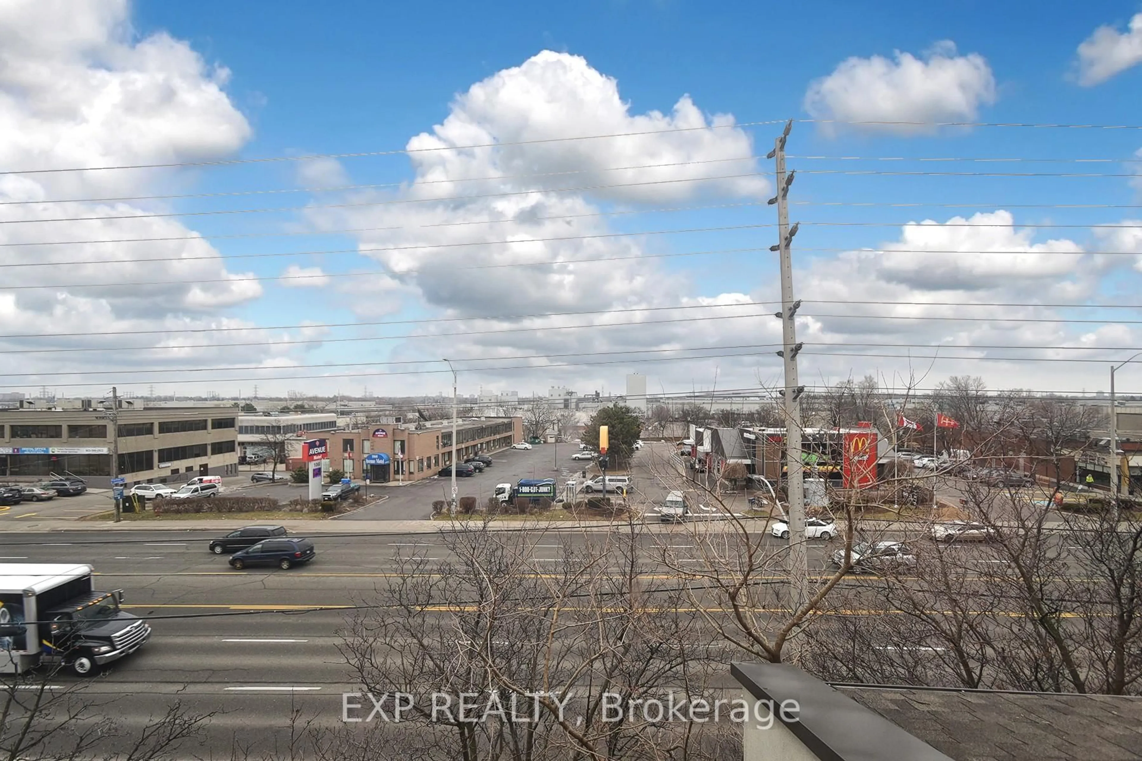 A pic from outside/outdoor area/front of a property/back of a property/a pic from drone, city buildings view from balcony for 3040 Constitution Blvd, Mississauga Ontario L4Y 3X7