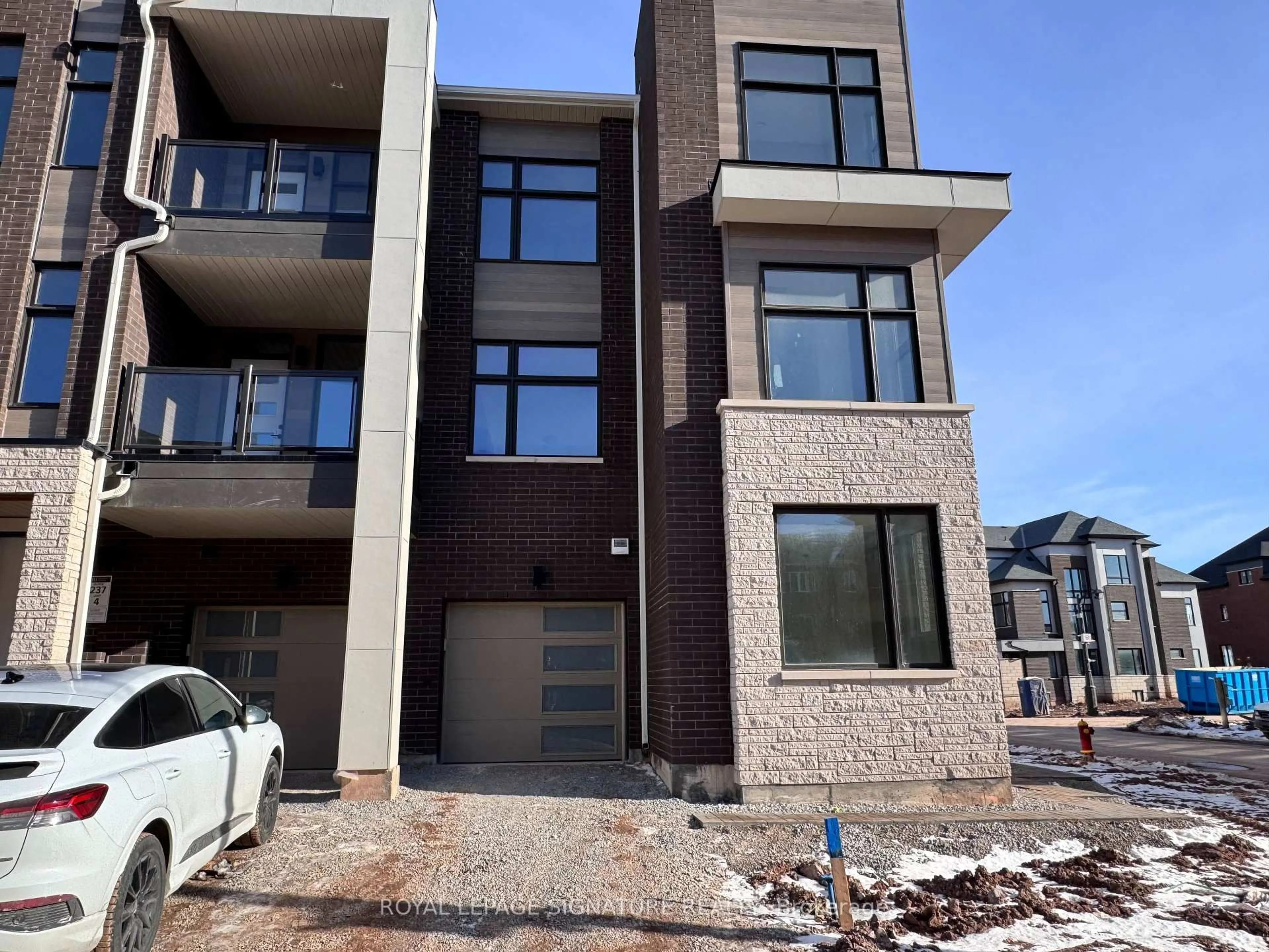 Home with brick exterior material, unknown for 1269 Anthonia Tr, Oakville Ontario L6H 7Y7