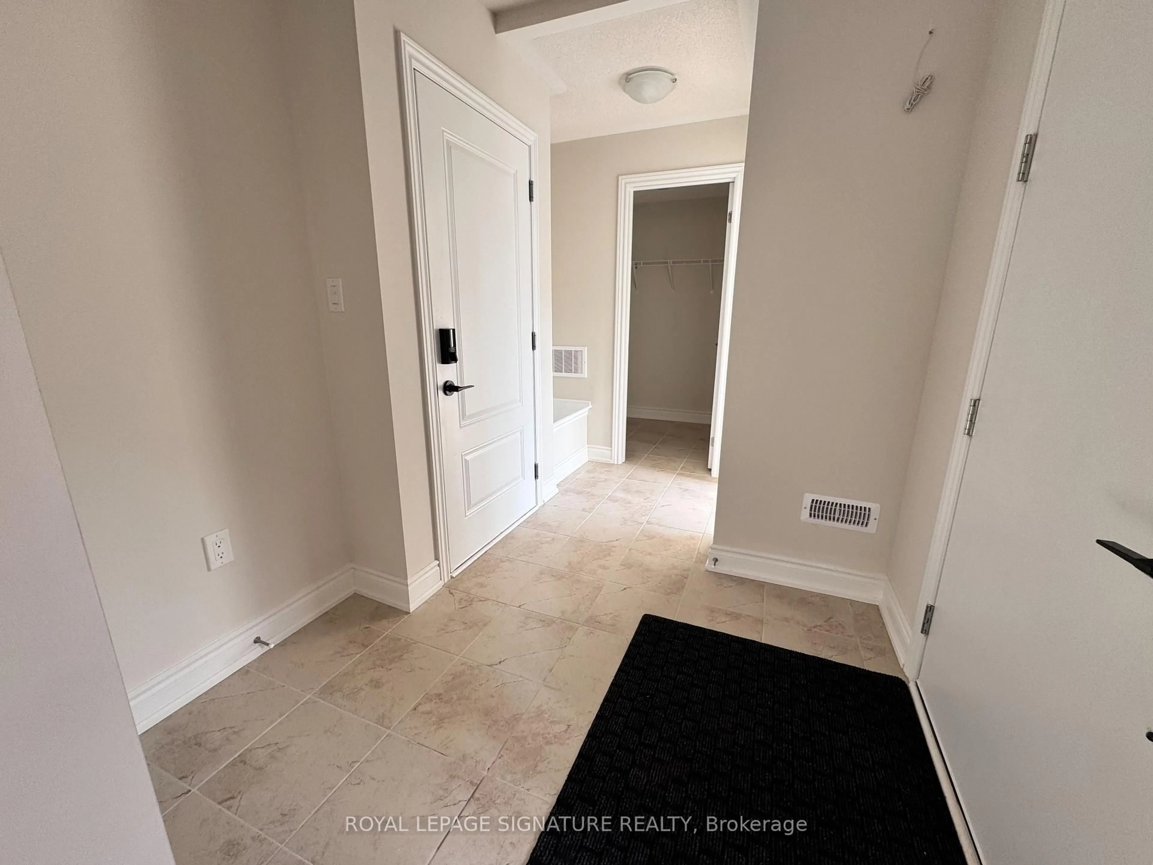 Indoor entryway for 1269 Anthonia Tr, Oakville Ontario L6H 7Y7
