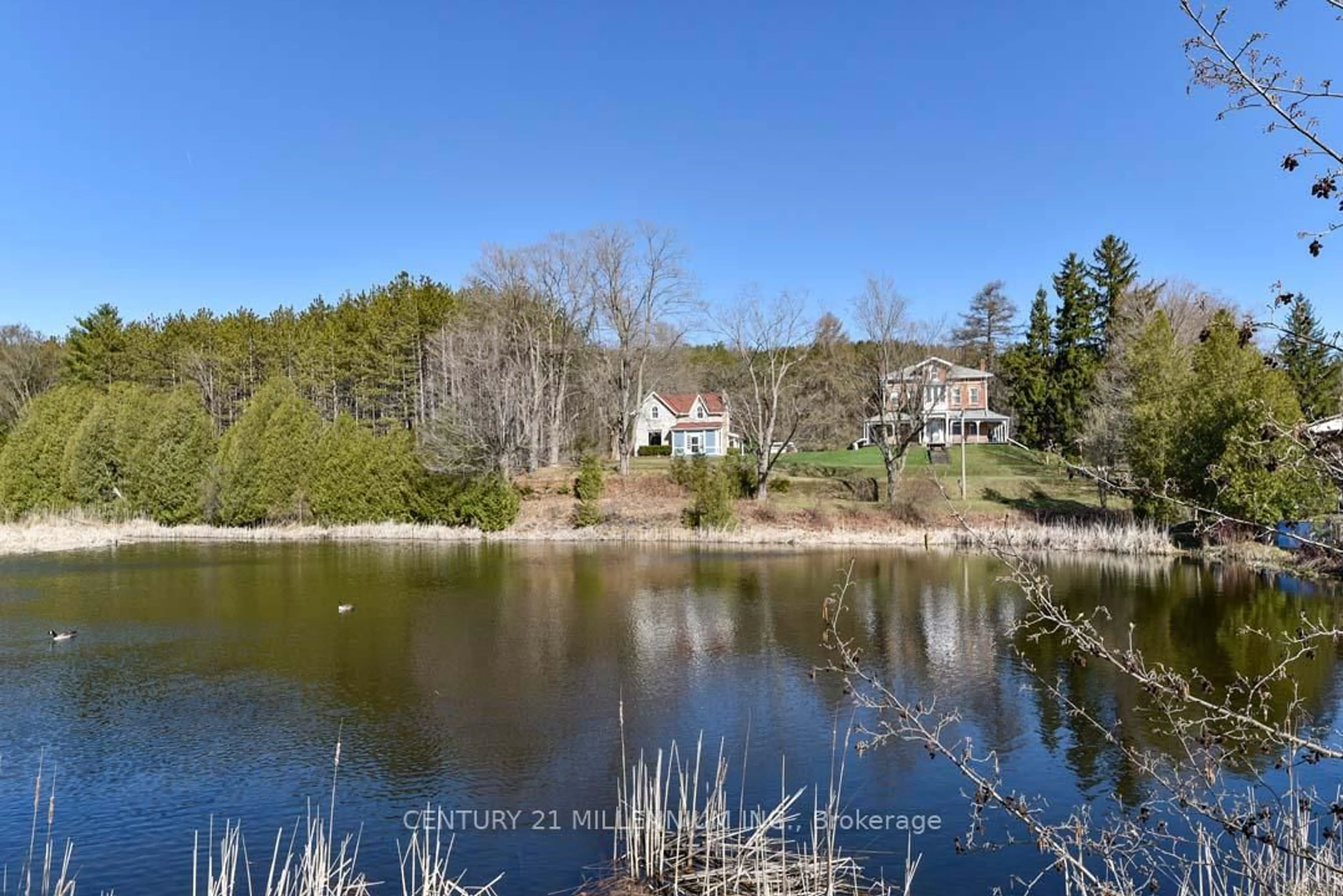 A pic from outside/outdoor area/front of a property/back of a property/a pic from drone, water/lake/river/ocean view for 1380 Queen St, Caledon Ontario L7K 0C3