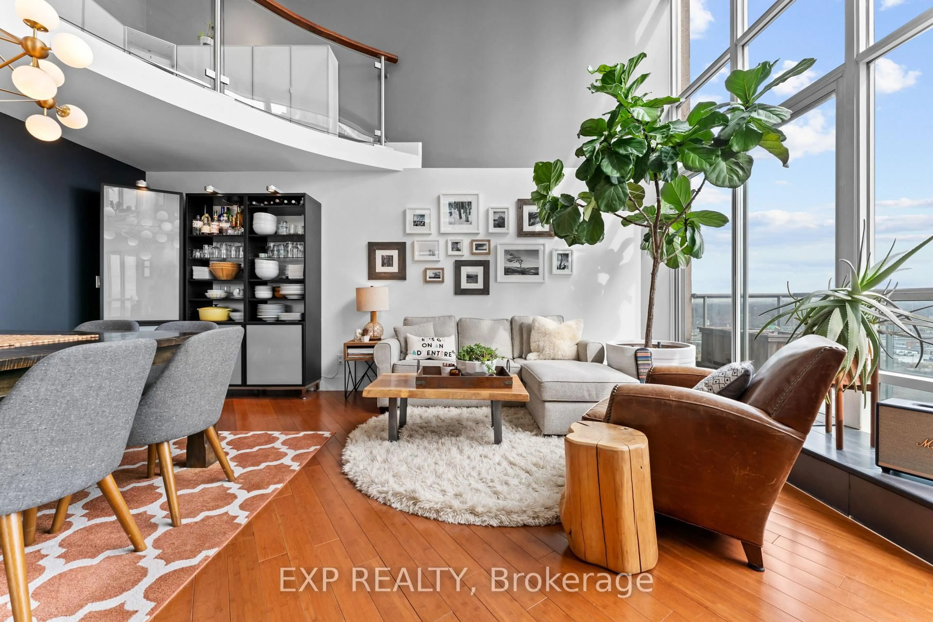 Living room with furniture, unknown for 250 Manitoba St #828, Toronto Ontario M8Y 4G8