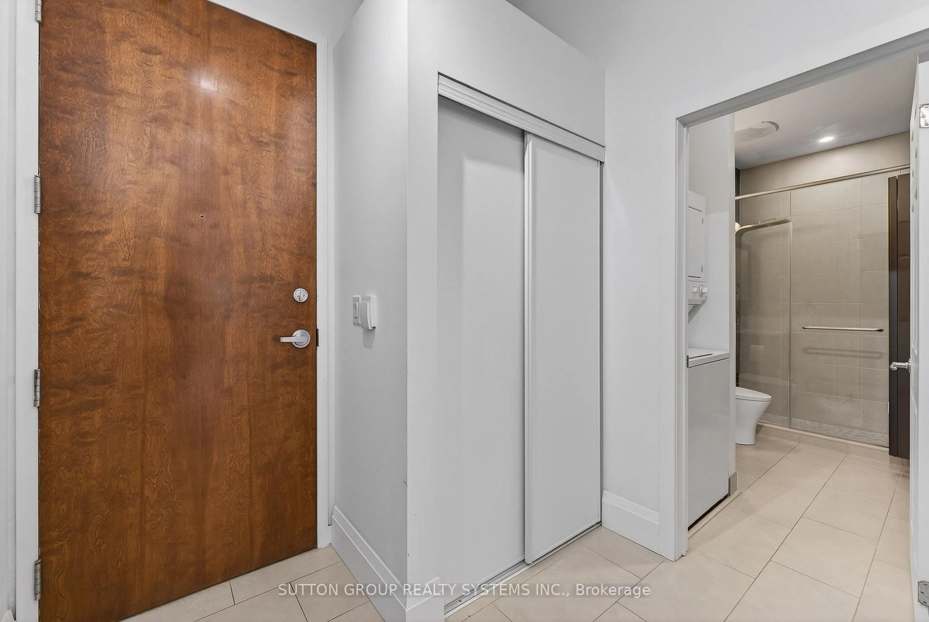 Unknown for 2 Fieldway Rd #211, Toronto Ontario M8Z 0B9