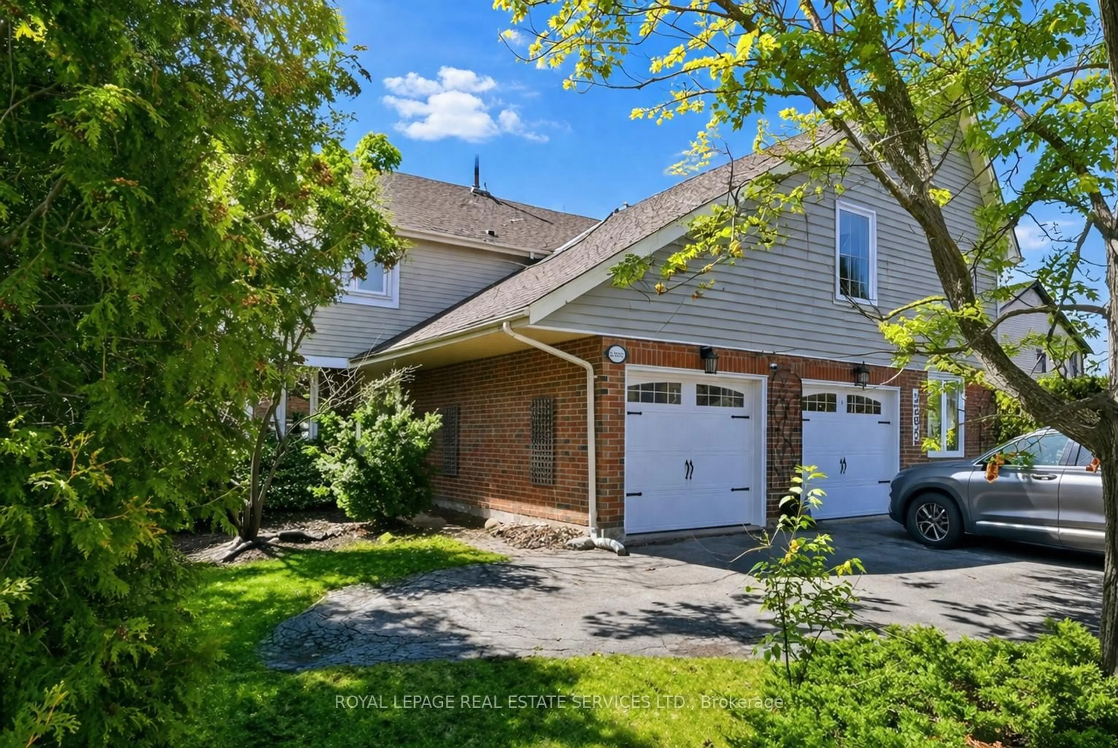 Unknown for 2202 Margot St, Oakville Ontario L6H 3M1
