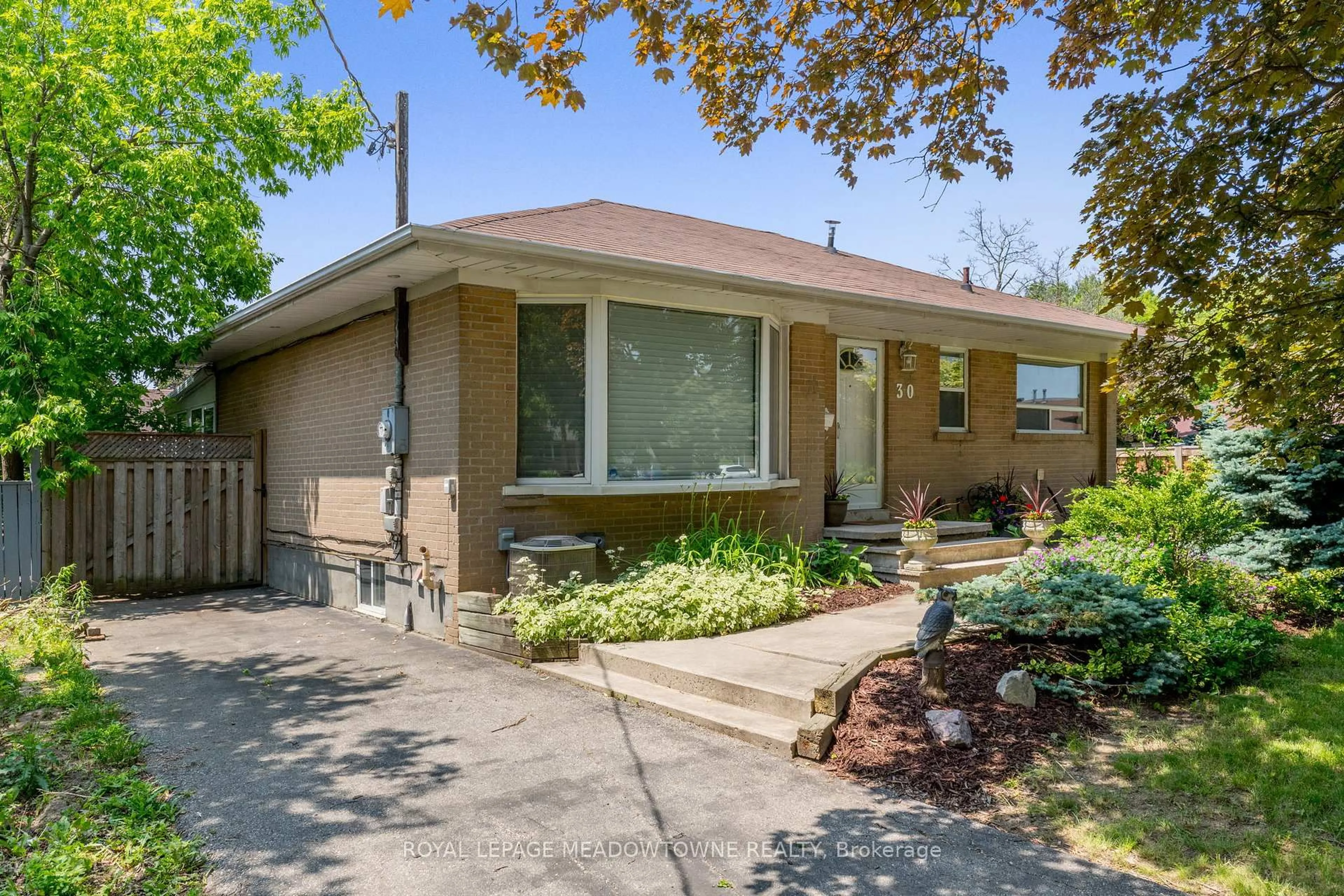 Home with brick exterior material, street for 30 Lesbury Ave, Brampton Ontario L6W 3A4