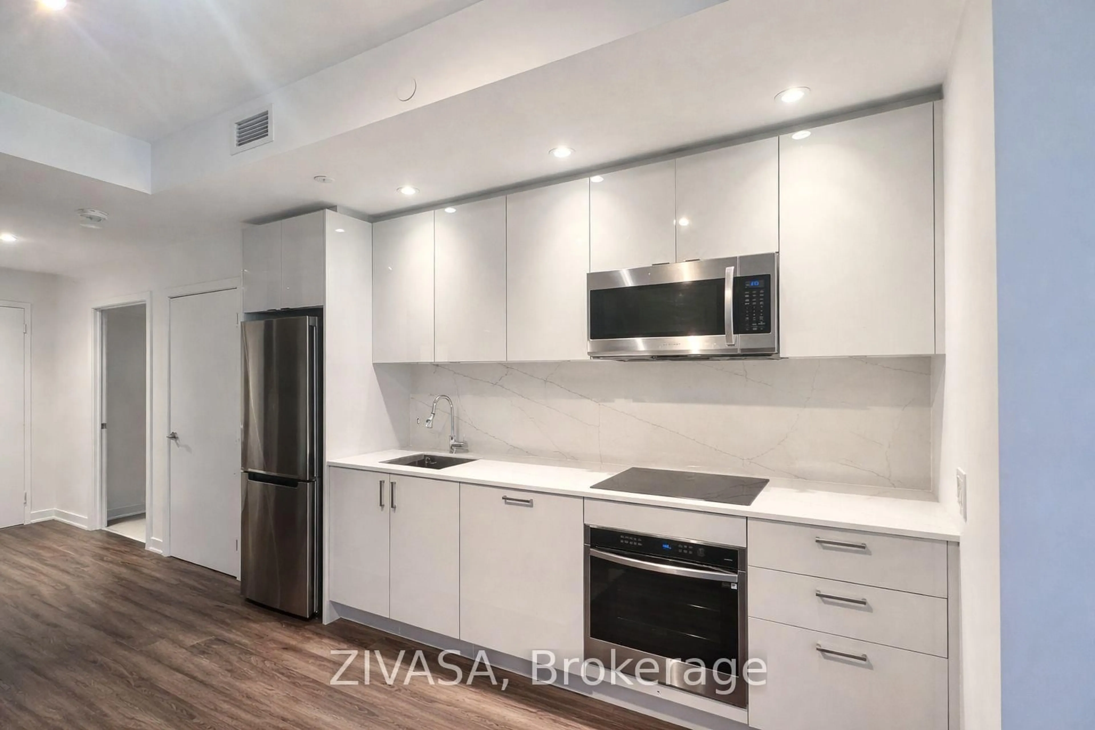 Unknown for 1926 Lakeshore Blvd #3911, Toronto Ontario M6S 1A1