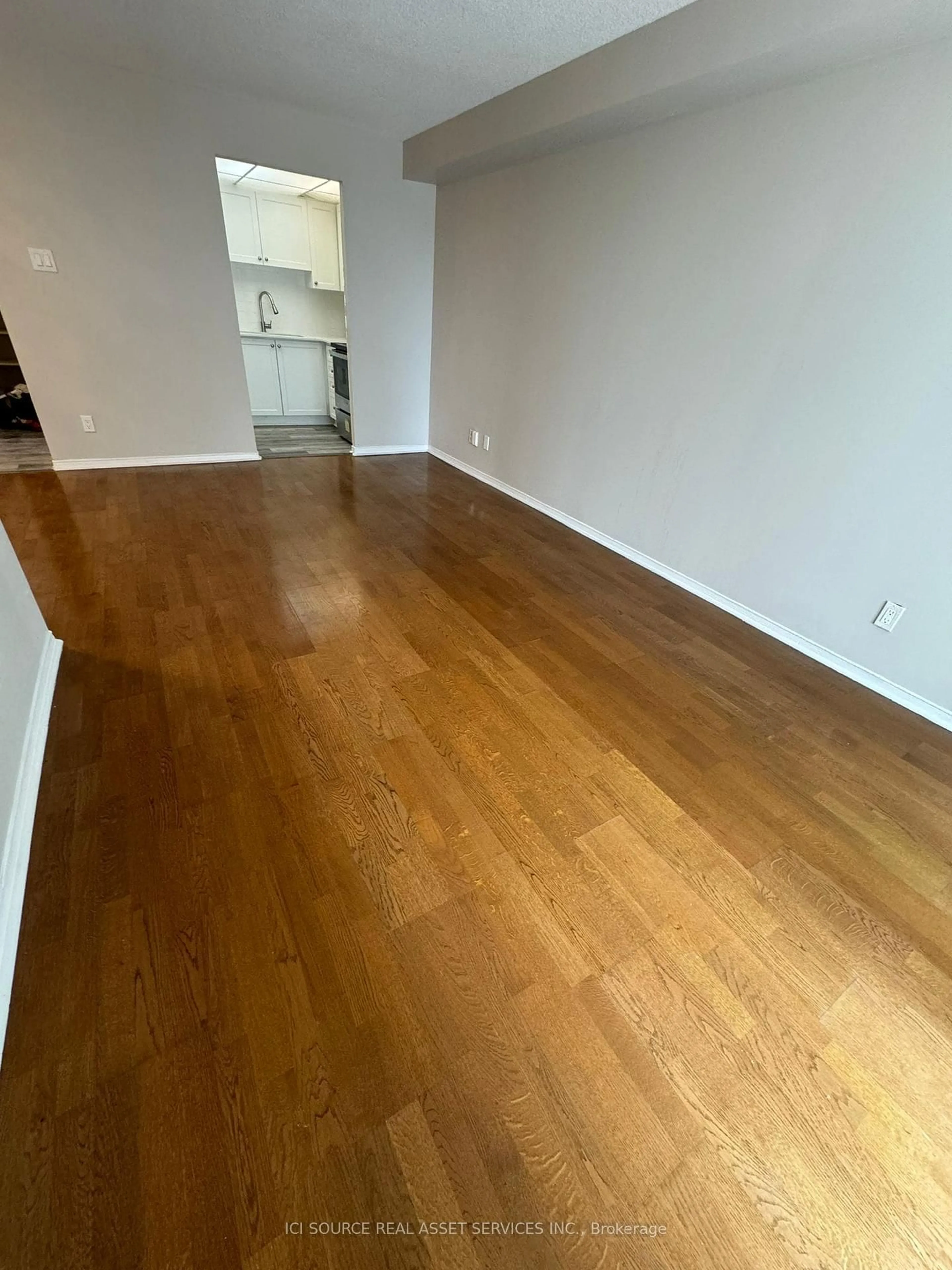 A pic of a room for 115 Hillcrest Ave #610, Mississauga Ontario L5B 3Y9