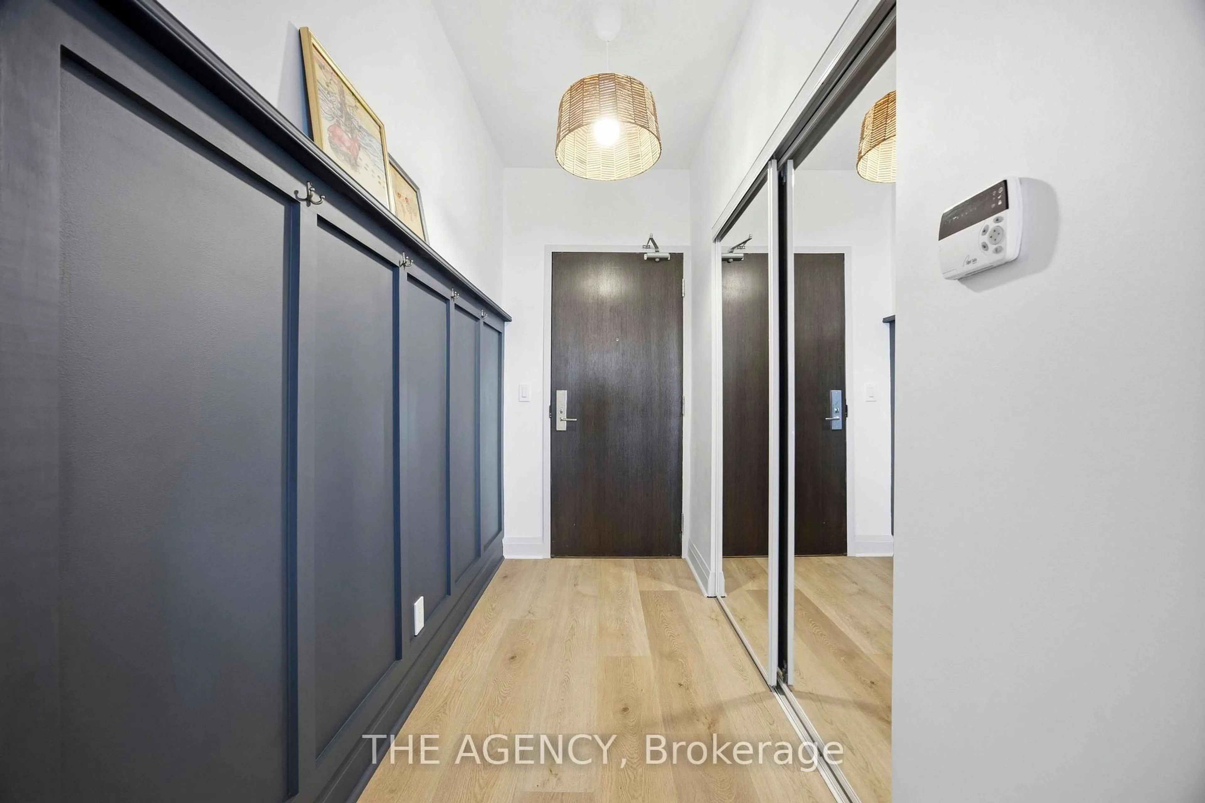 Indoor entryway for 1185 The Queensway #1104, Toronto Ontario M8Z 0C6