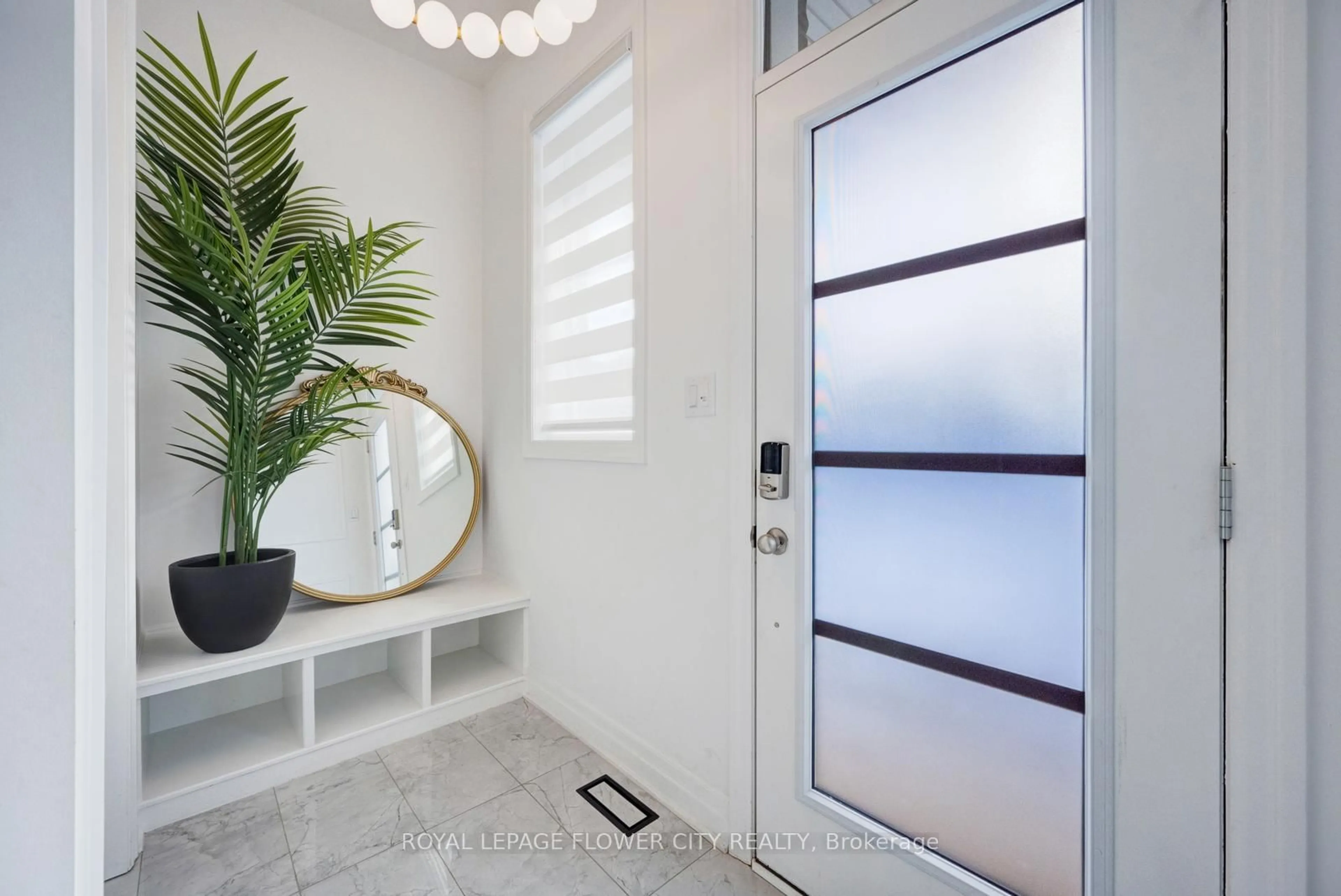 Indoor entryway for 1195 Stirling Todd Terr, Milton Ontario L9E 2E2