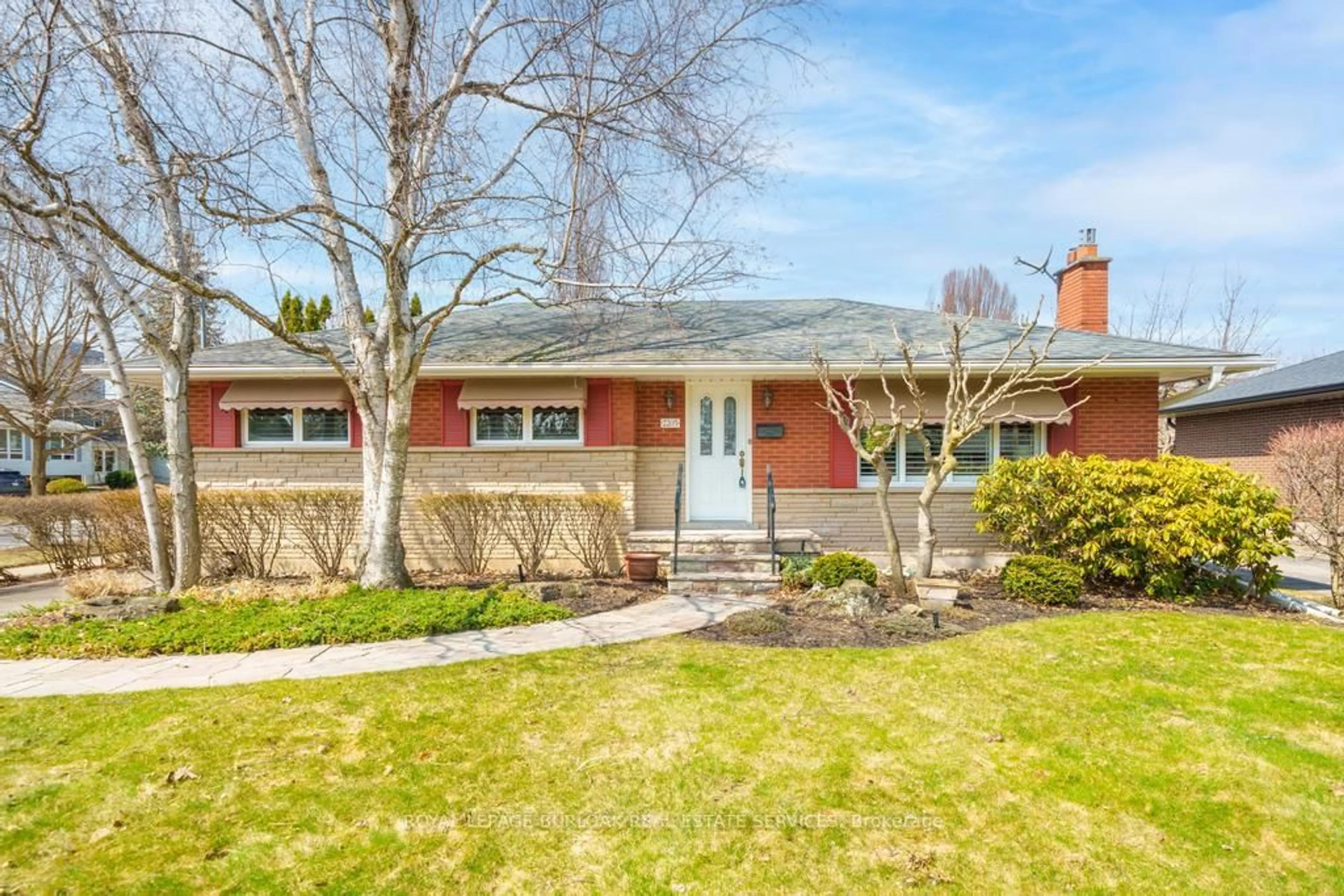 Home with brick exterior material, street for 2205 Joyce St, Burlington Ontario L7R 2B6