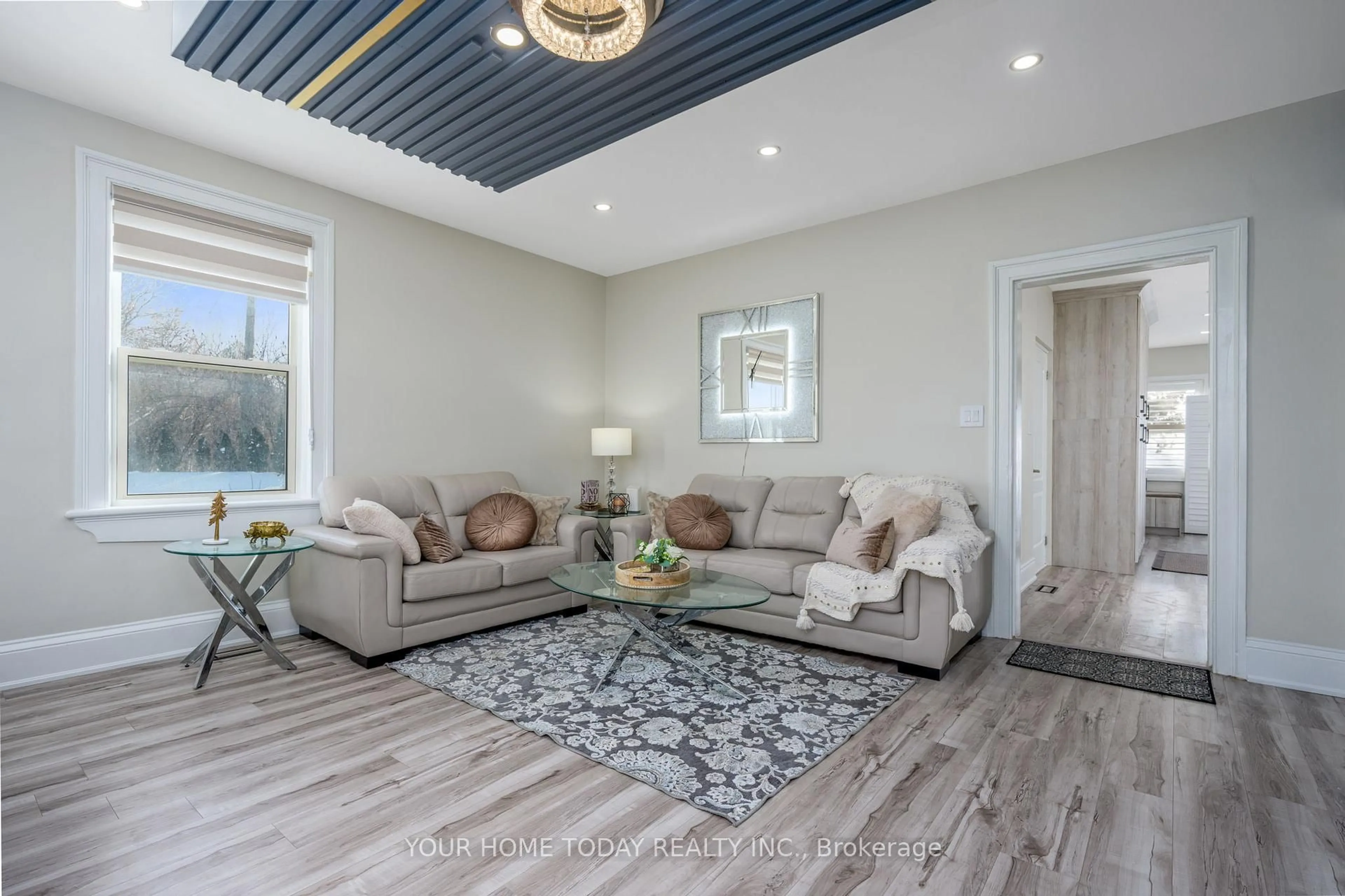 Living room with furniture, unknown for 12598 Fourth Line, Halton Hills Ontario L7J 2M1