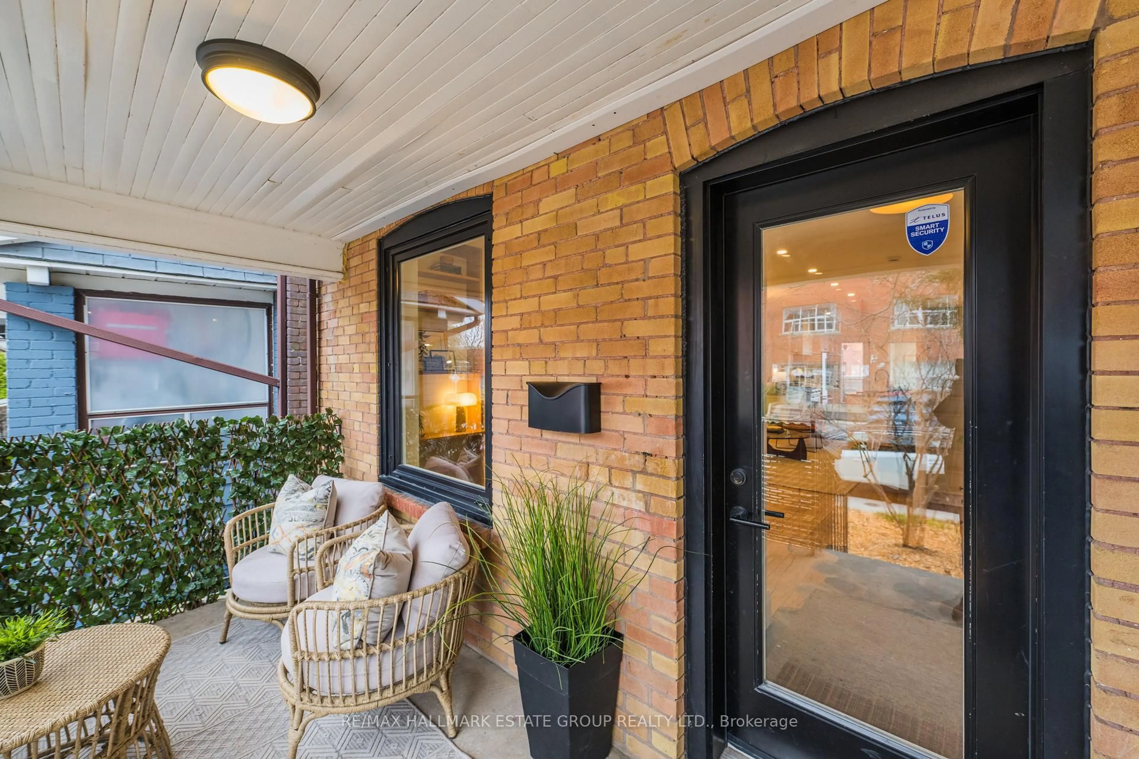 Unknown for 4 Adrian Ave, Toronto Ontario M6N 1A1