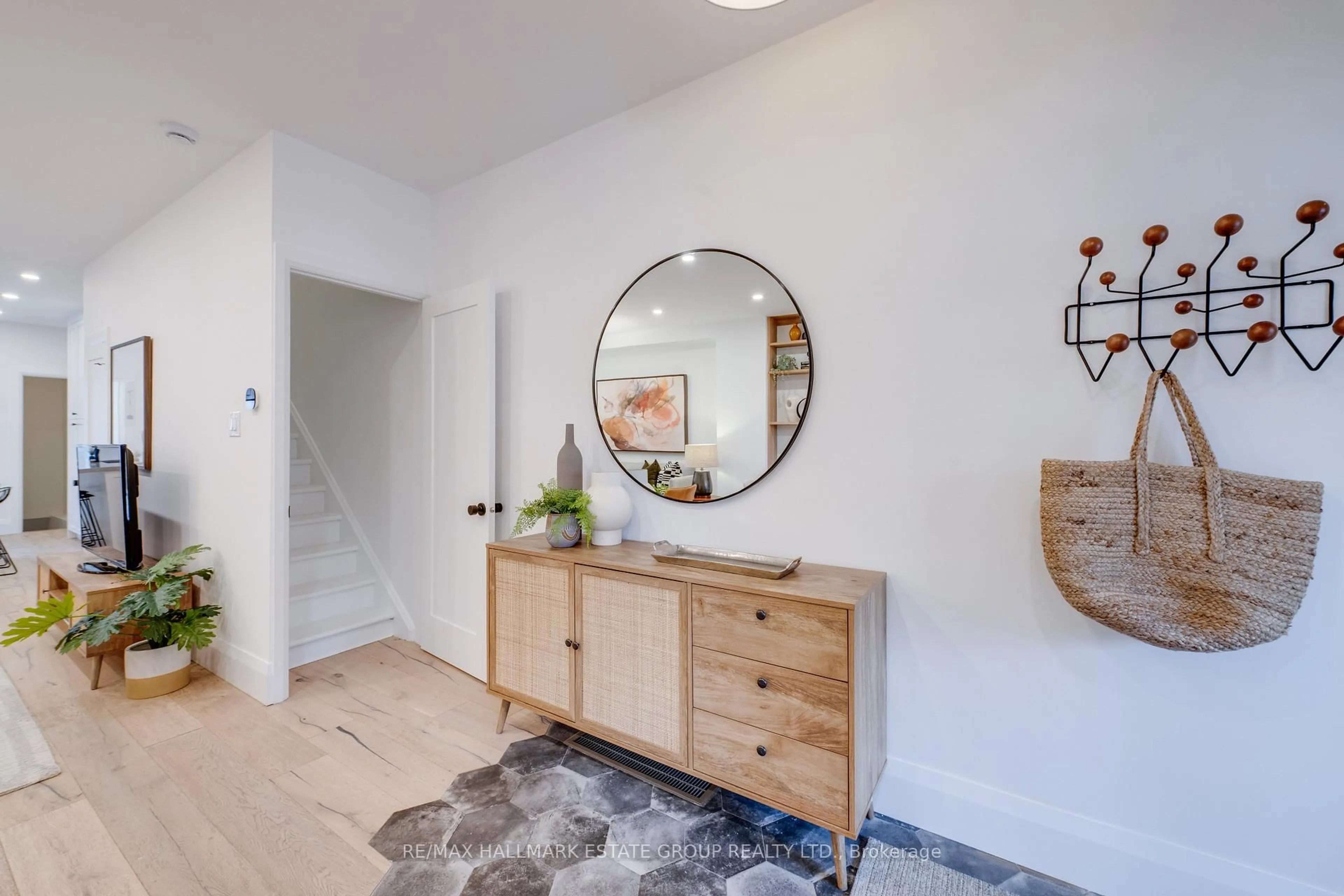 Indoor entryway for 4 Adrian Ave, Toronto Ontario M6N 1A1