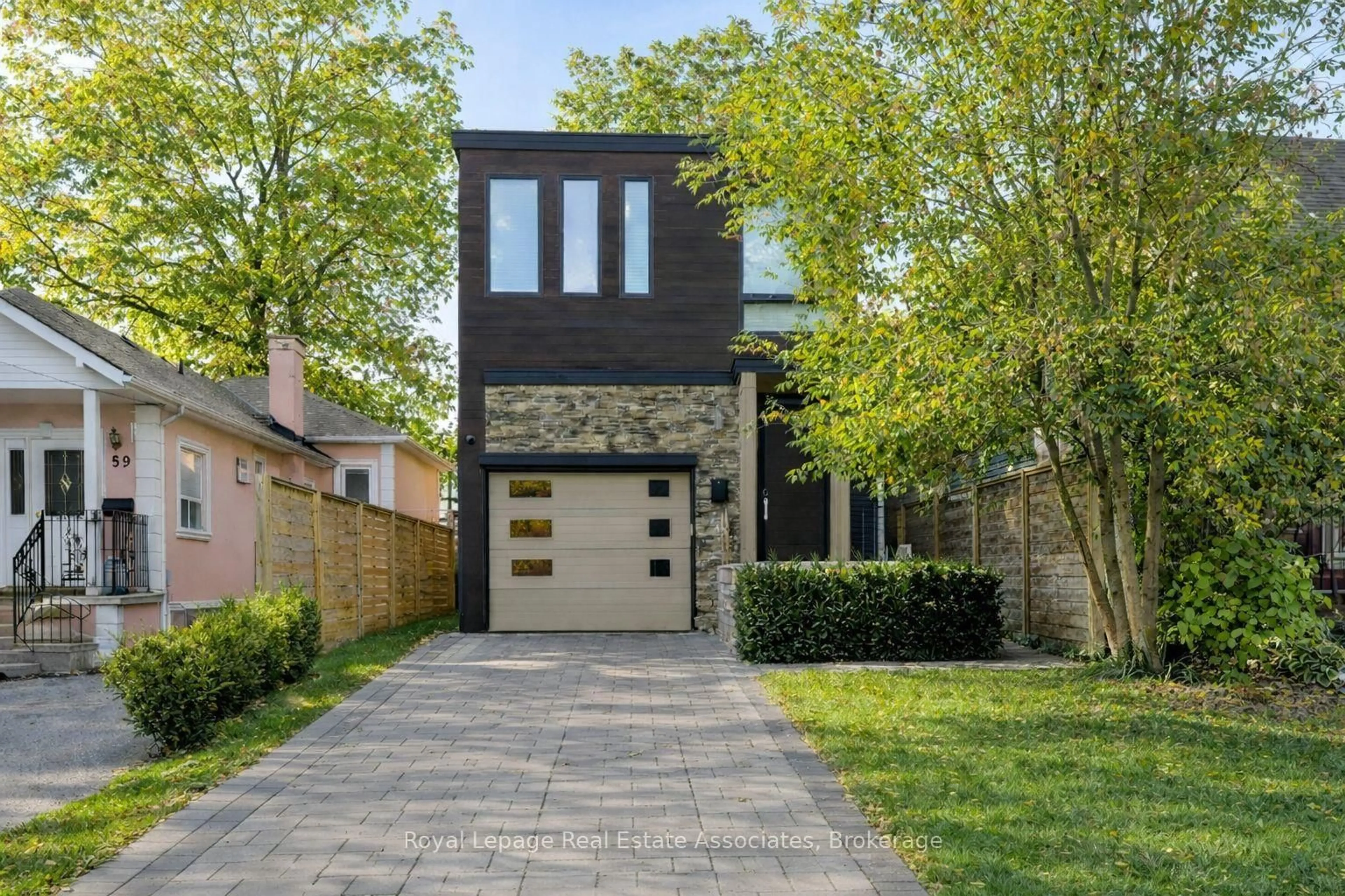 Home with brick exterior material, street for 63 Troy St, Mississauga Ontario L5G 1S6