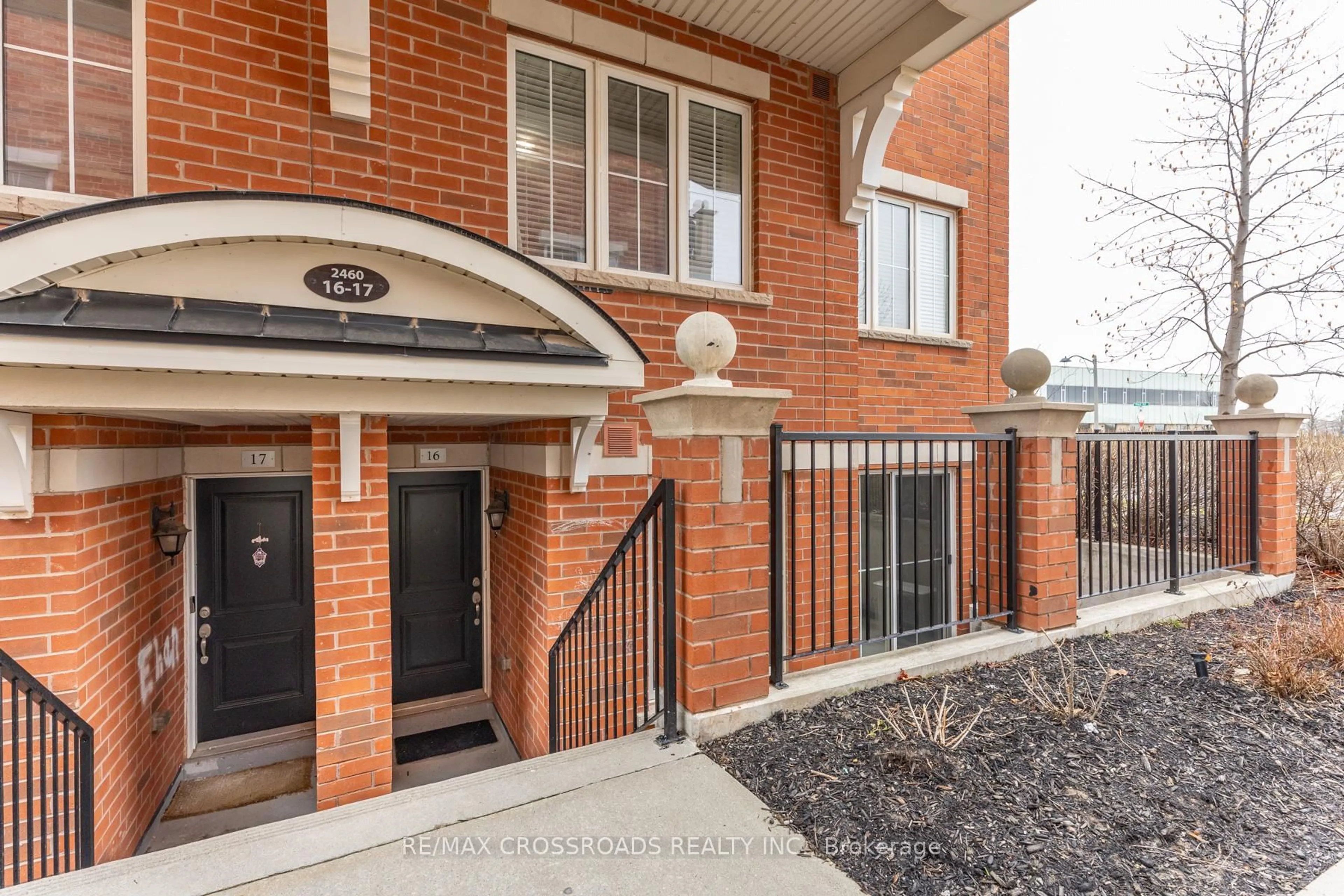 Unknown for 2460 Post Rd #16, Oakville Ontario L6H 0J2