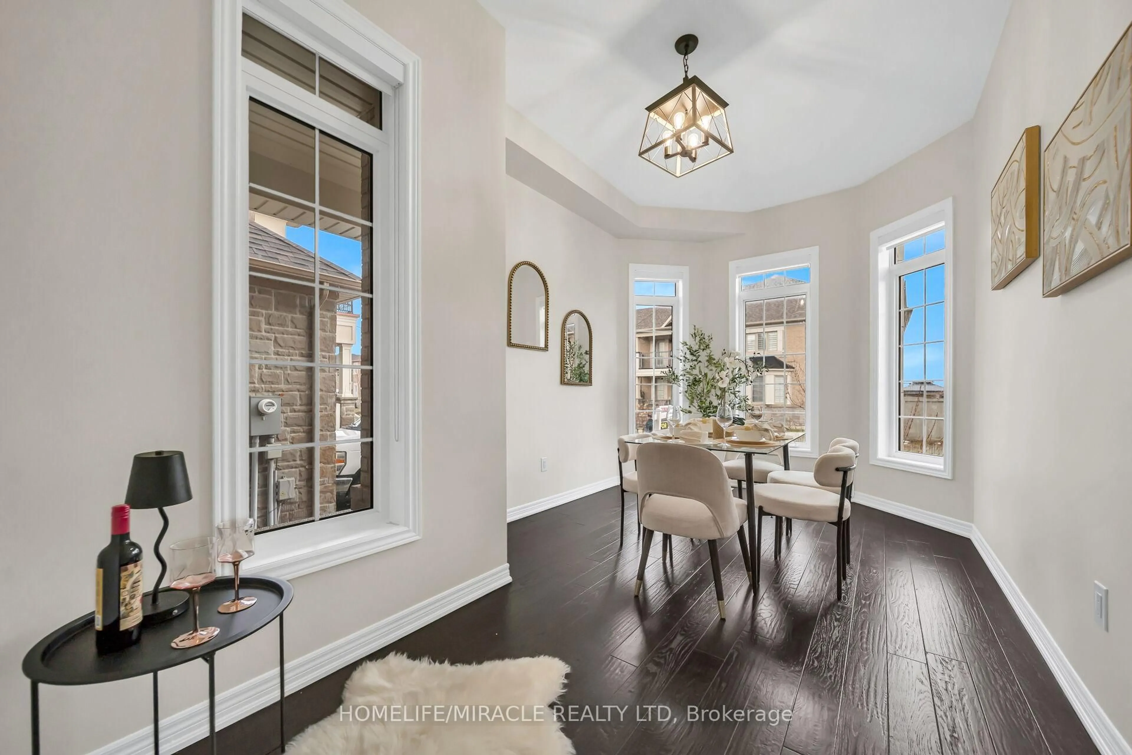 Dining room, unknown for 41 Hoxton Rd, Brampton Ontario L7A 4L5