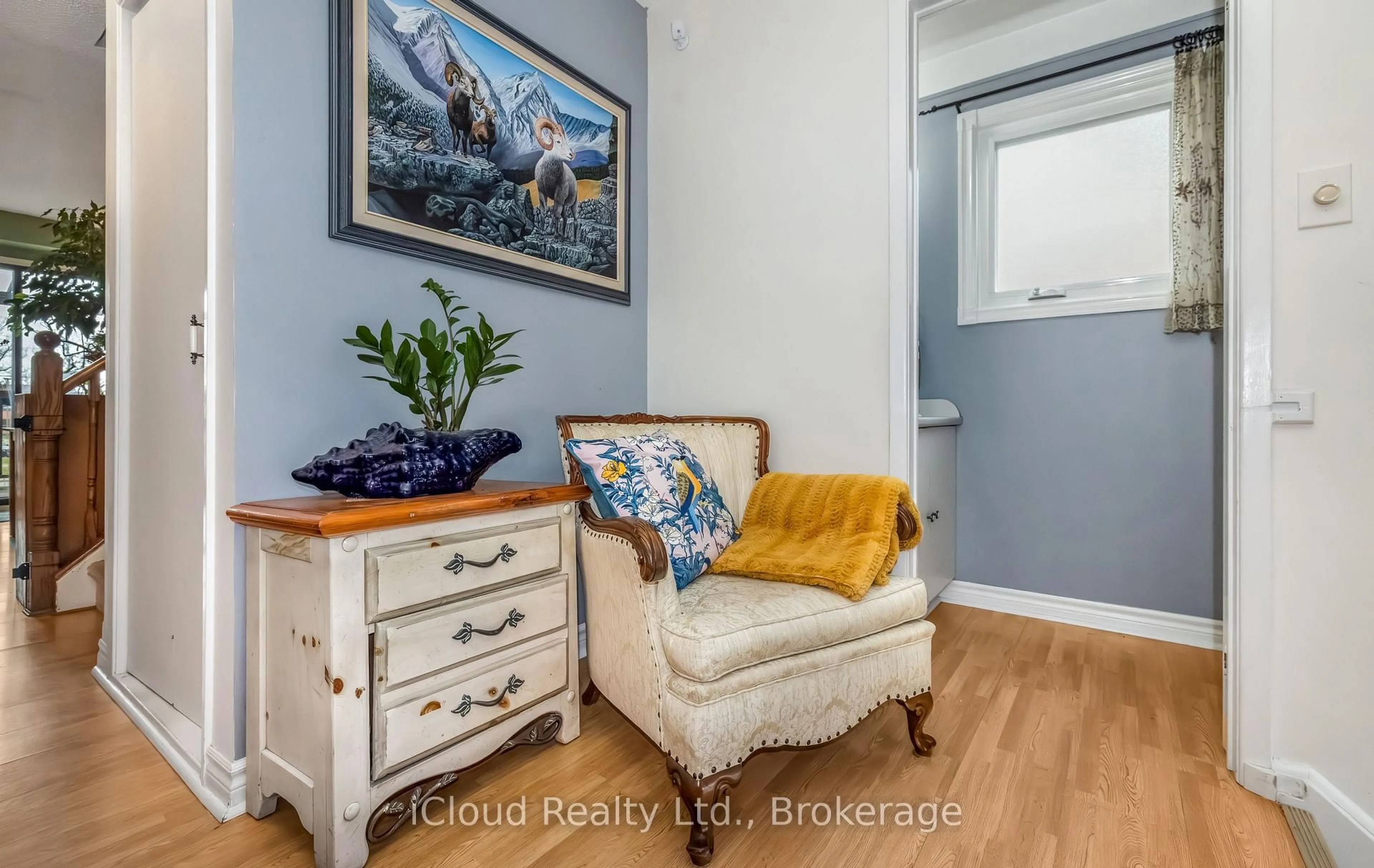 Unknown for 595 Clover Park Cres, Milton Ontario L9T 4T7