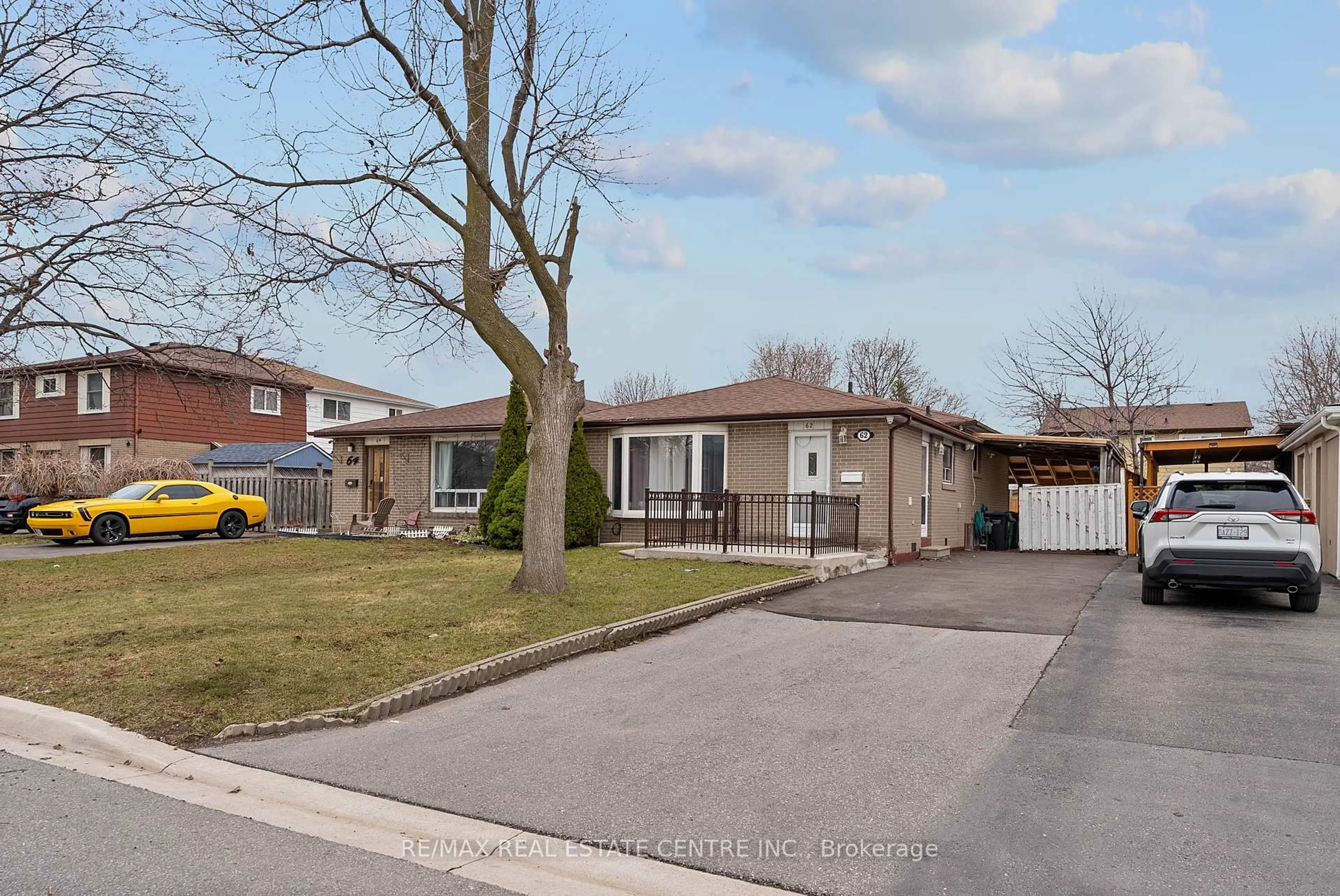 Unknown for 62 Flamingo Cres, Brampton Ontario L6T 2G5